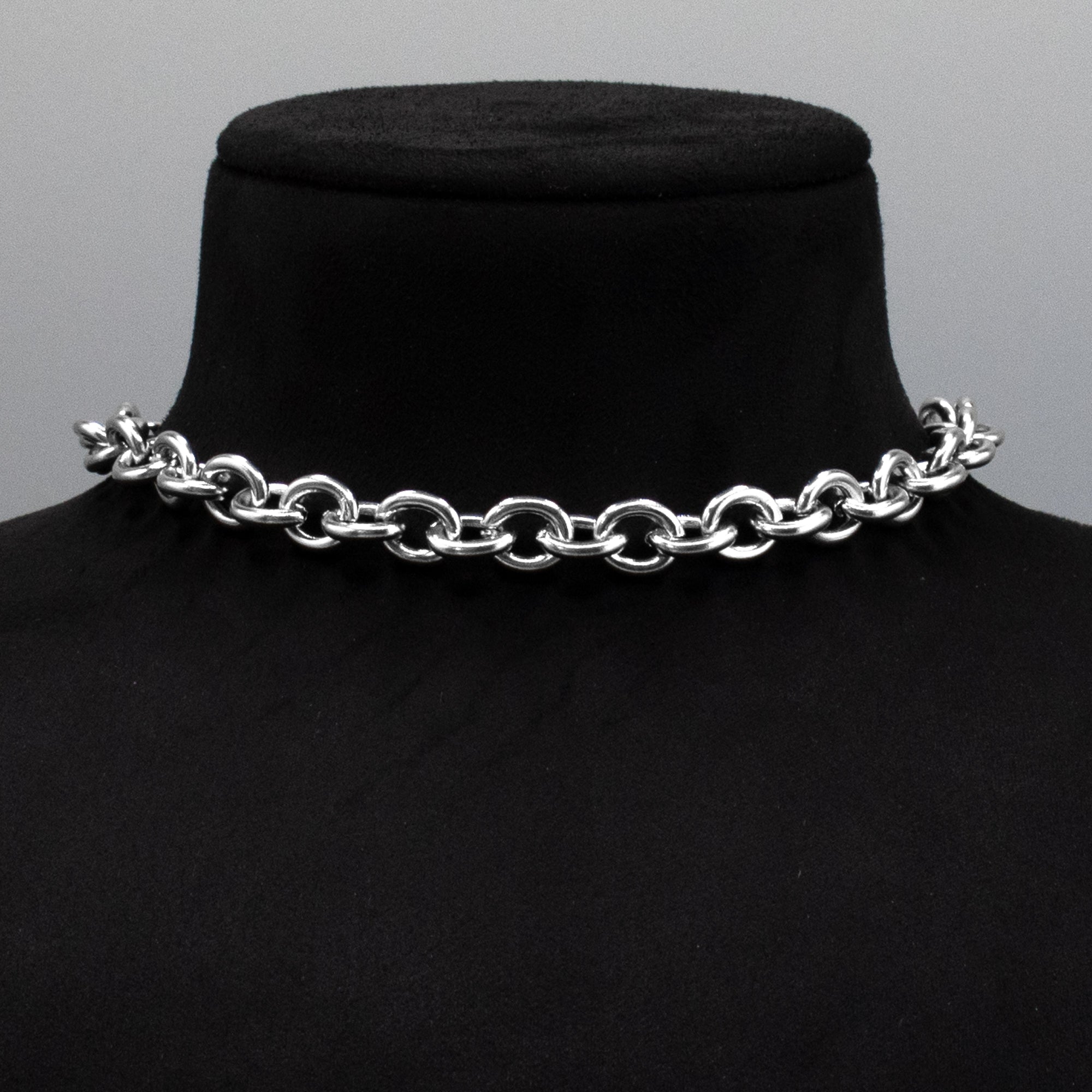 chunky cable chain choker in silver 10mm