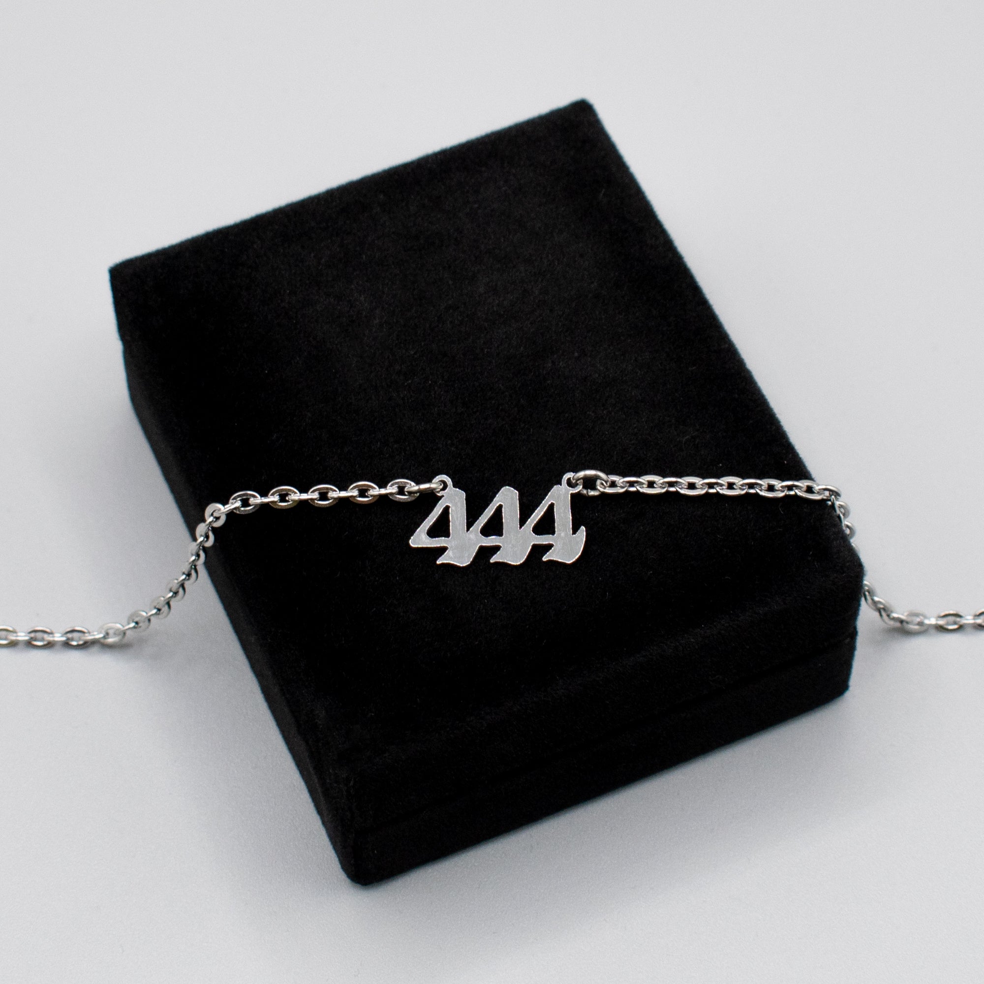 444 Gothic Style Angel Number Choker Necklace (Silver)