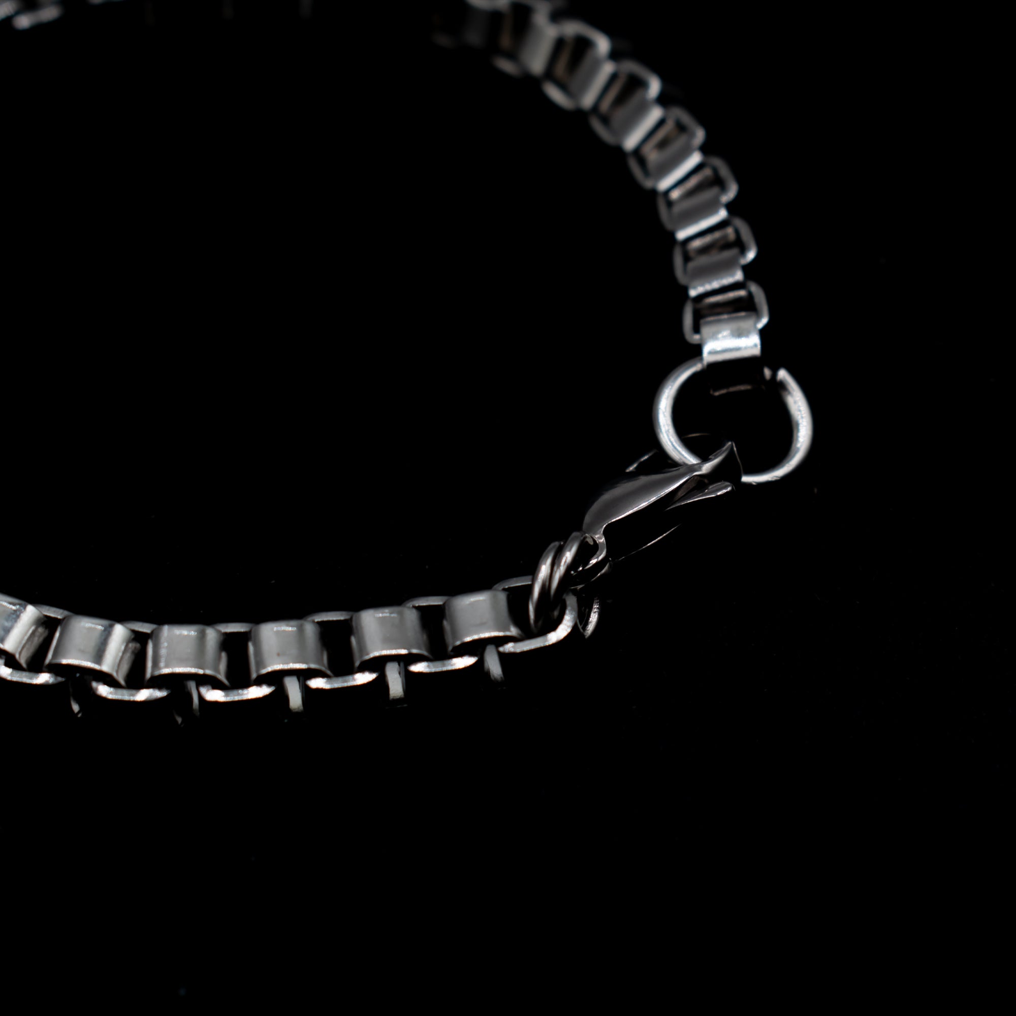 chunky square box chain bracelet in silver