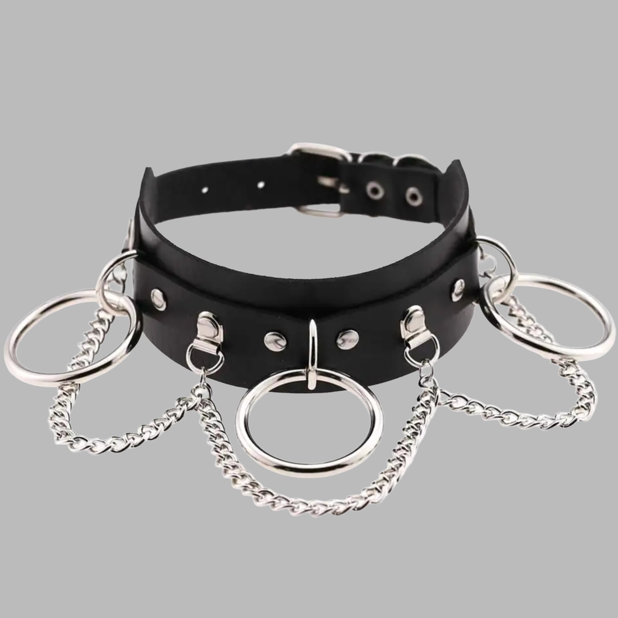 Black triple O-ring punk collar, silver hardware and buckle fastening