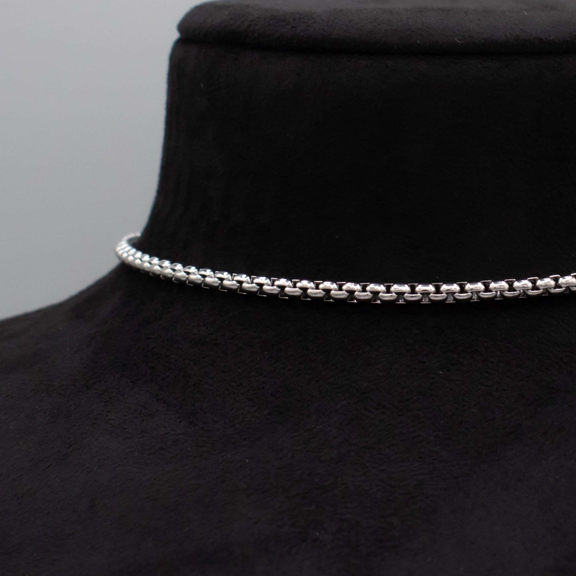 box chain choker necklace in silver 4mm