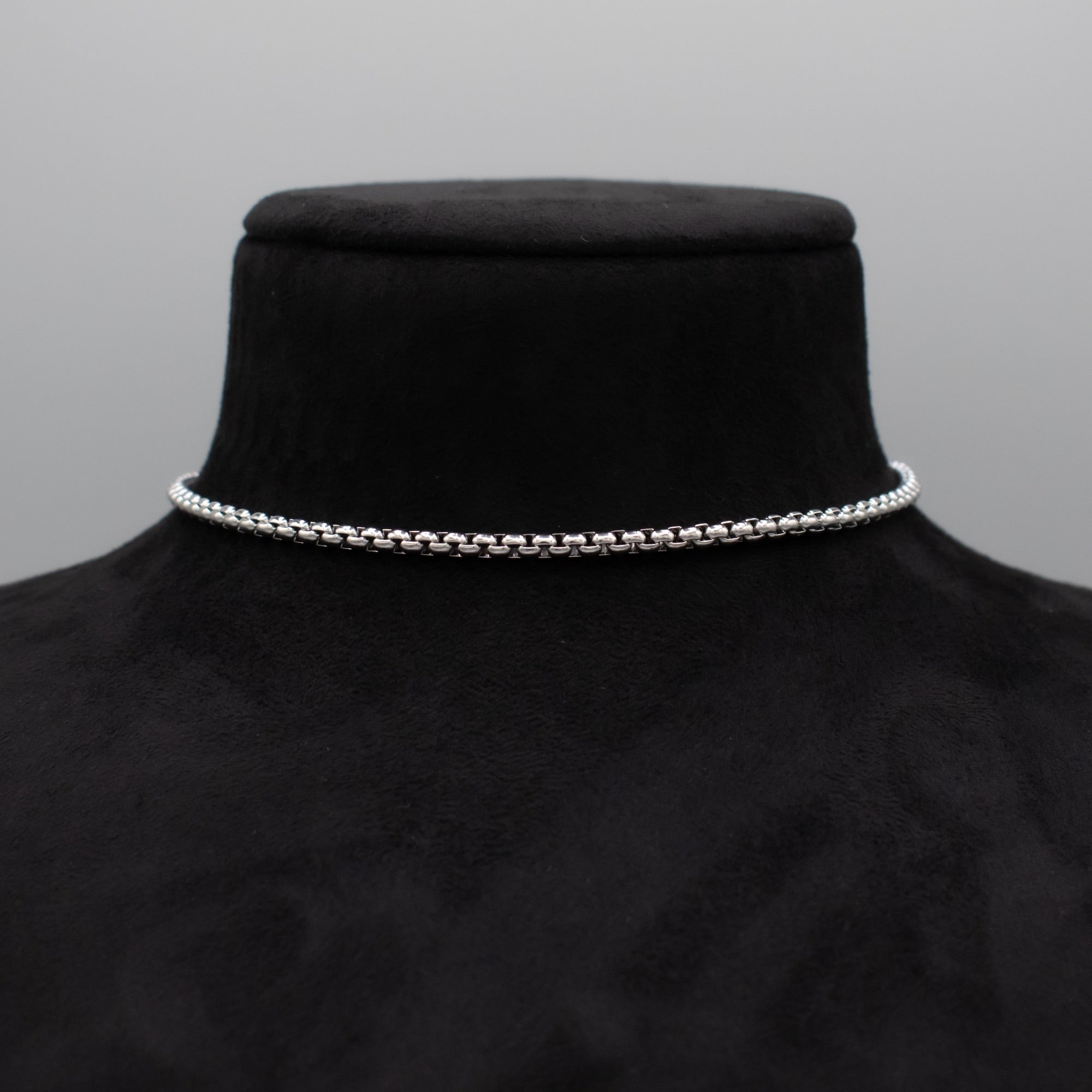 Plain Box Chain Choker Necklace - (Silver) 4mm