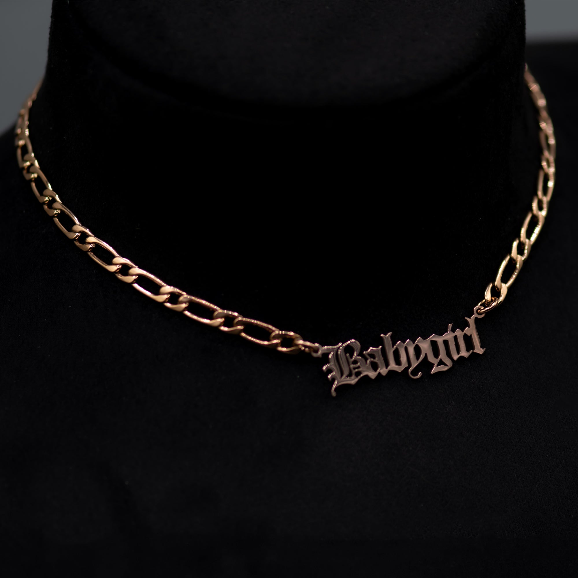 Collier ras du cou BabyGirl de style ancien anglais/gothique (or rose)