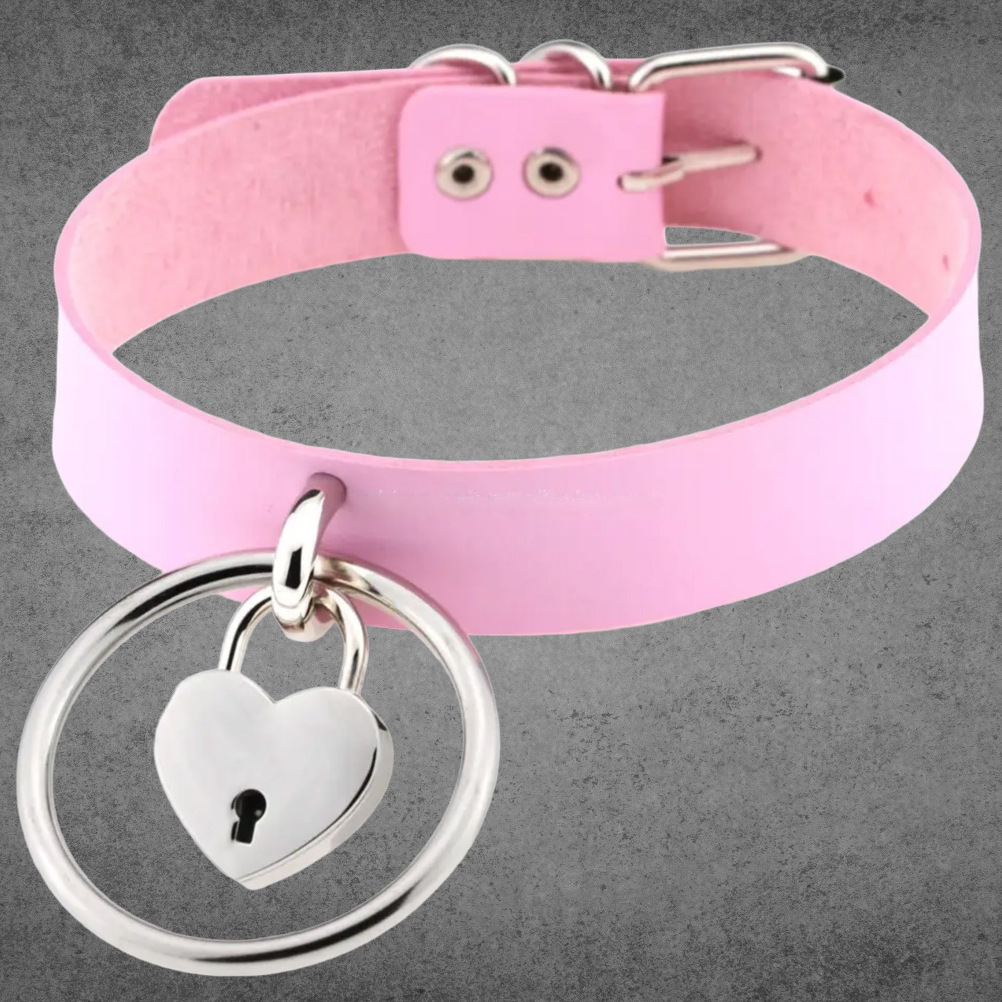 Baby pink faux leather collar with silver O-ring and heart padlock