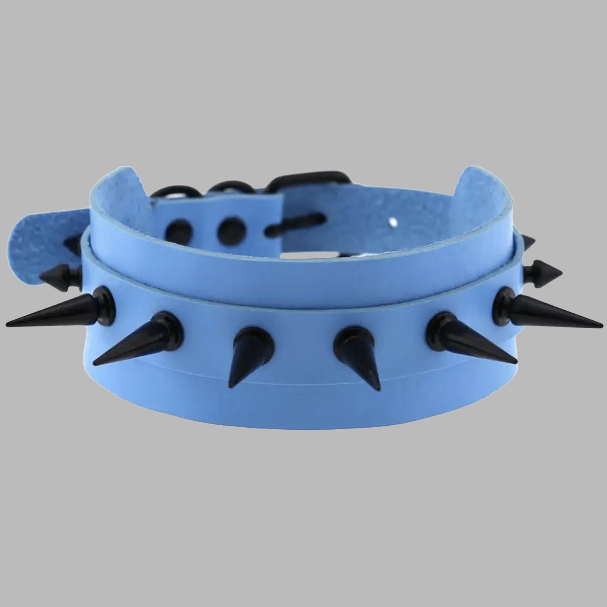 2 Zoll breites Halsband mit Spikes - Babyblau und Schwarz