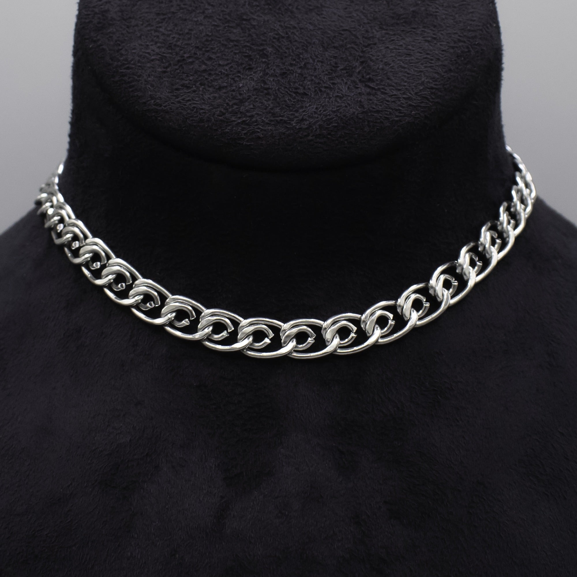 Chunky Lumachina choker necklace in silver