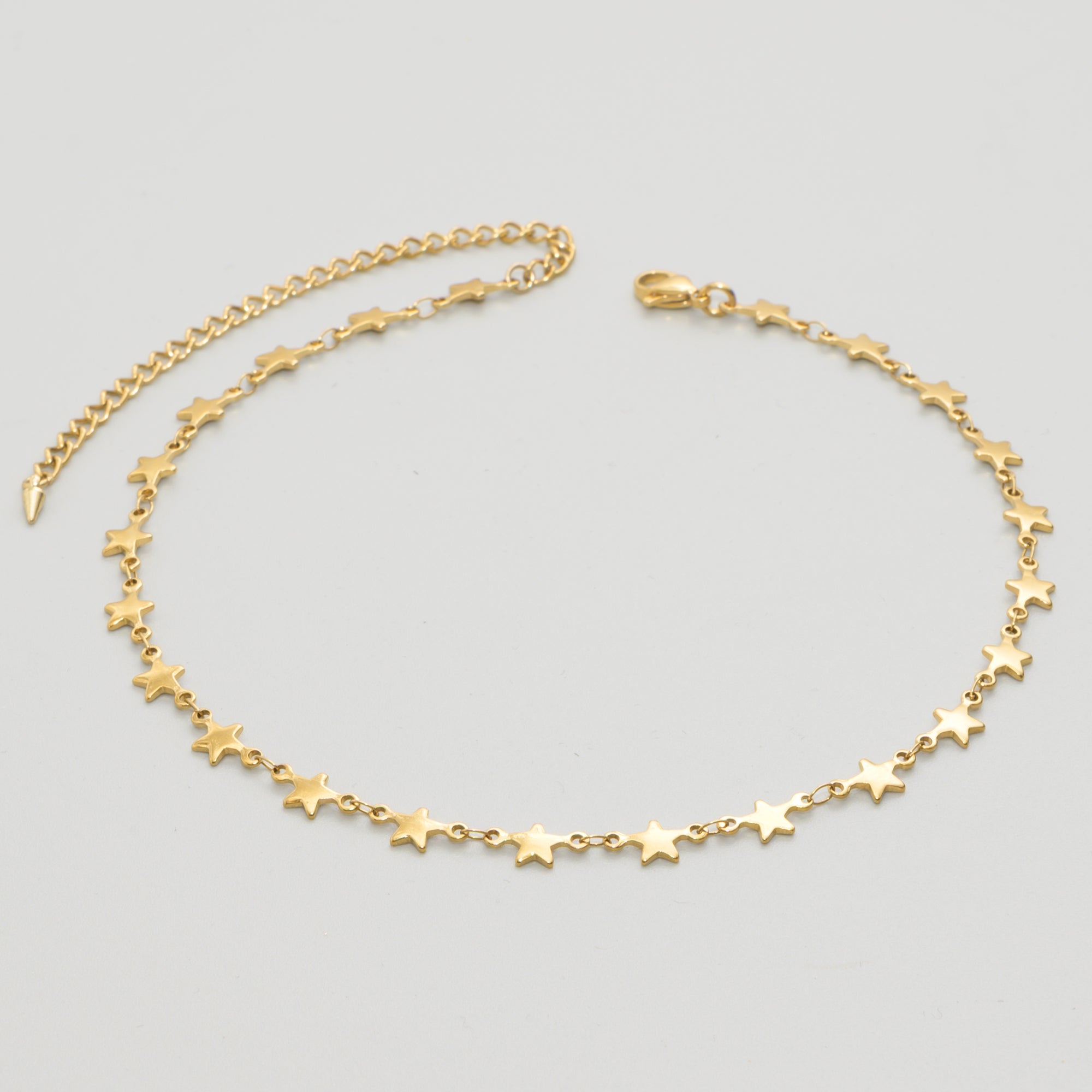 Gold star link choker necklace
