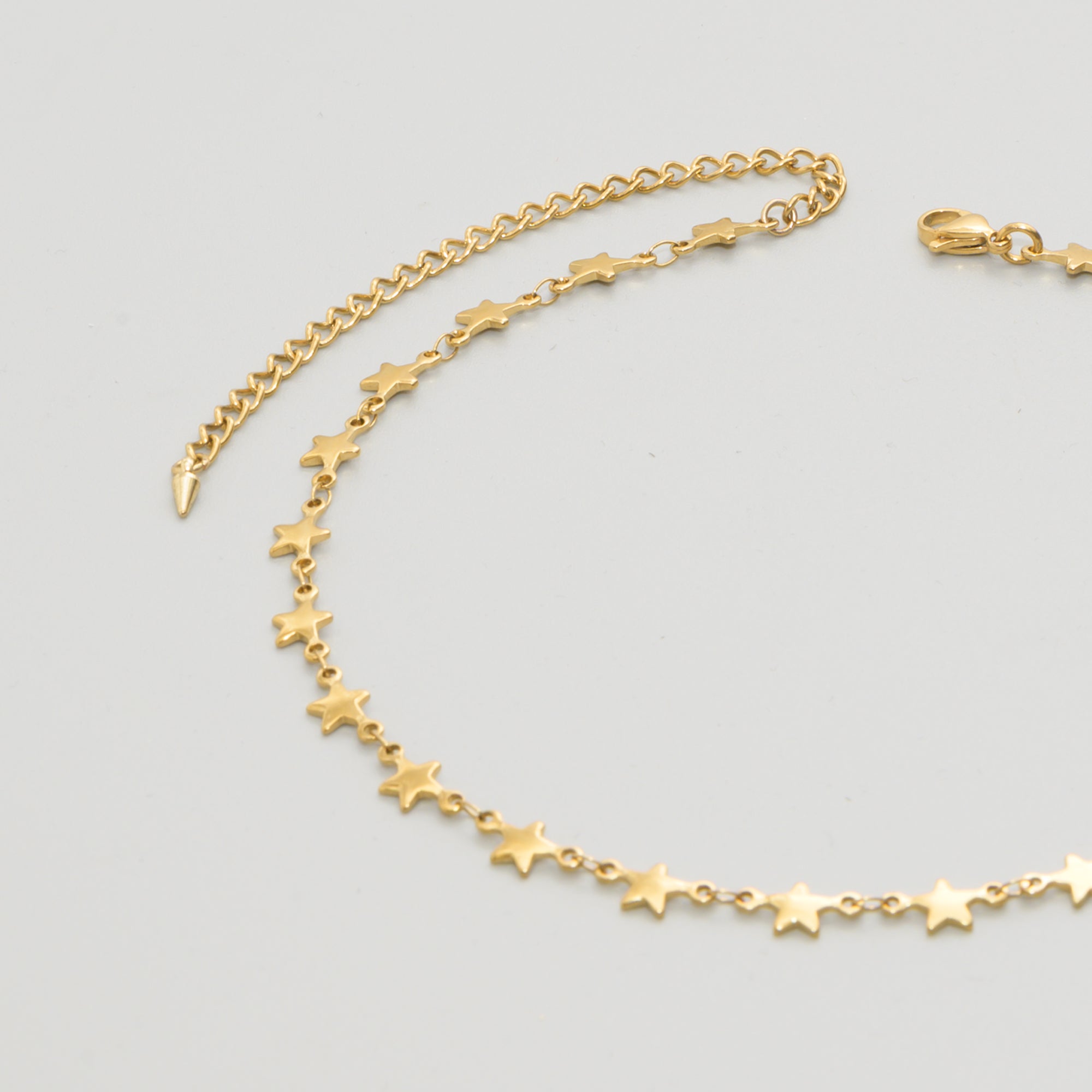 Gold star link choker necklace