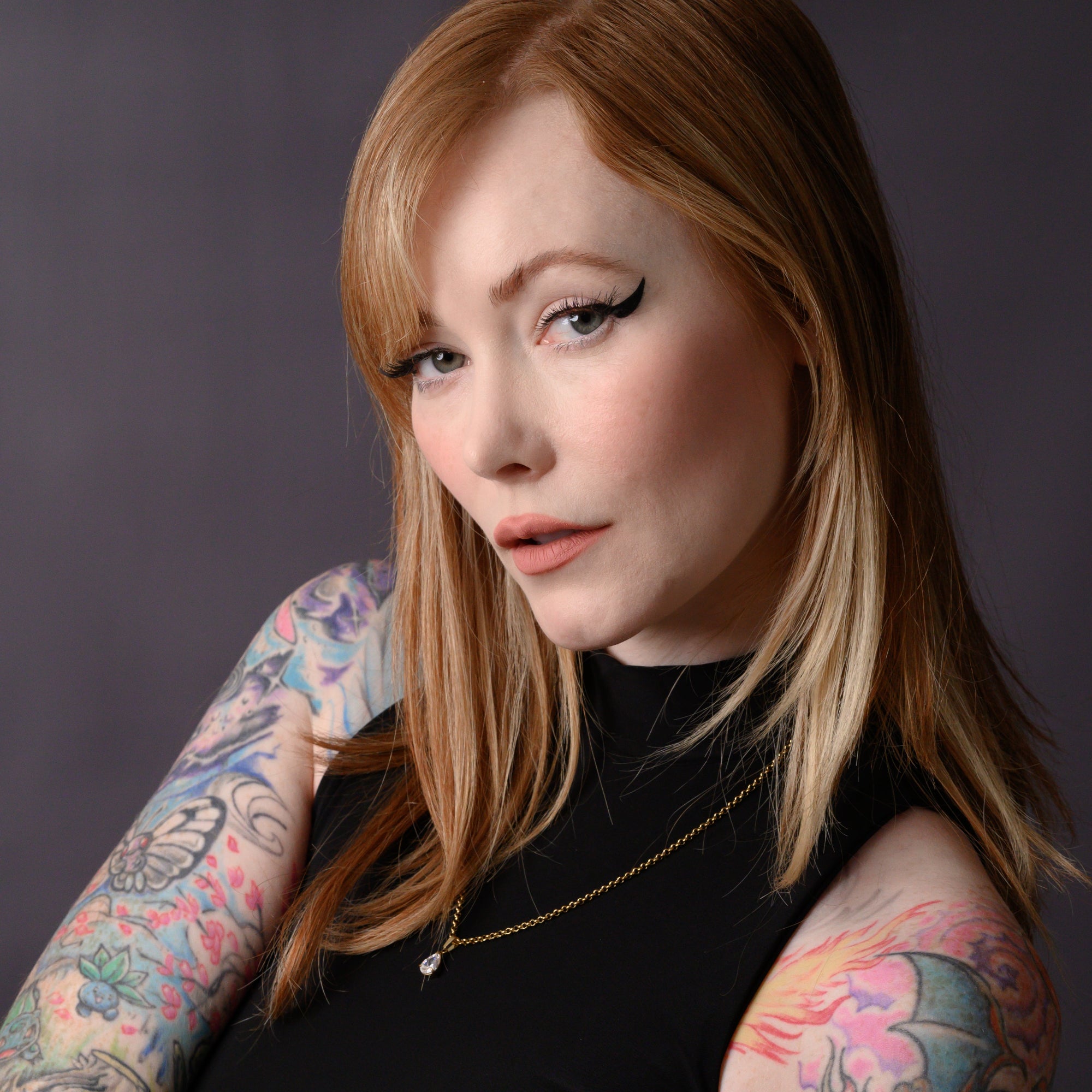 April Diamond birthstone necklace in Gold