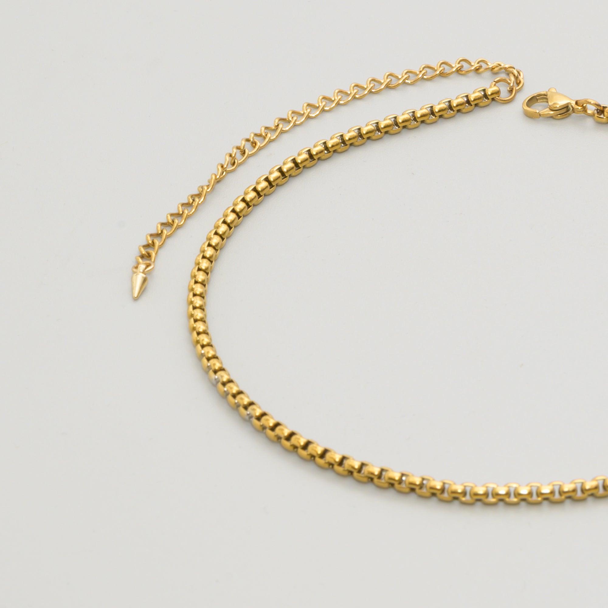 box chain choker necklace in gold 4mm