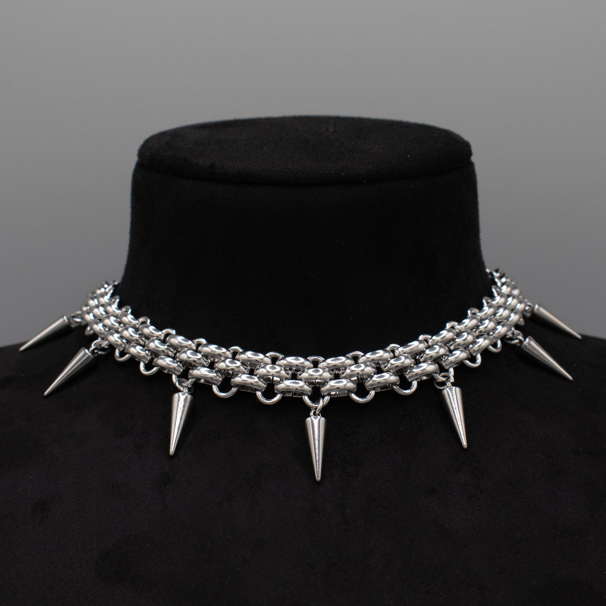 Gothic Spiked Chainmail Choker