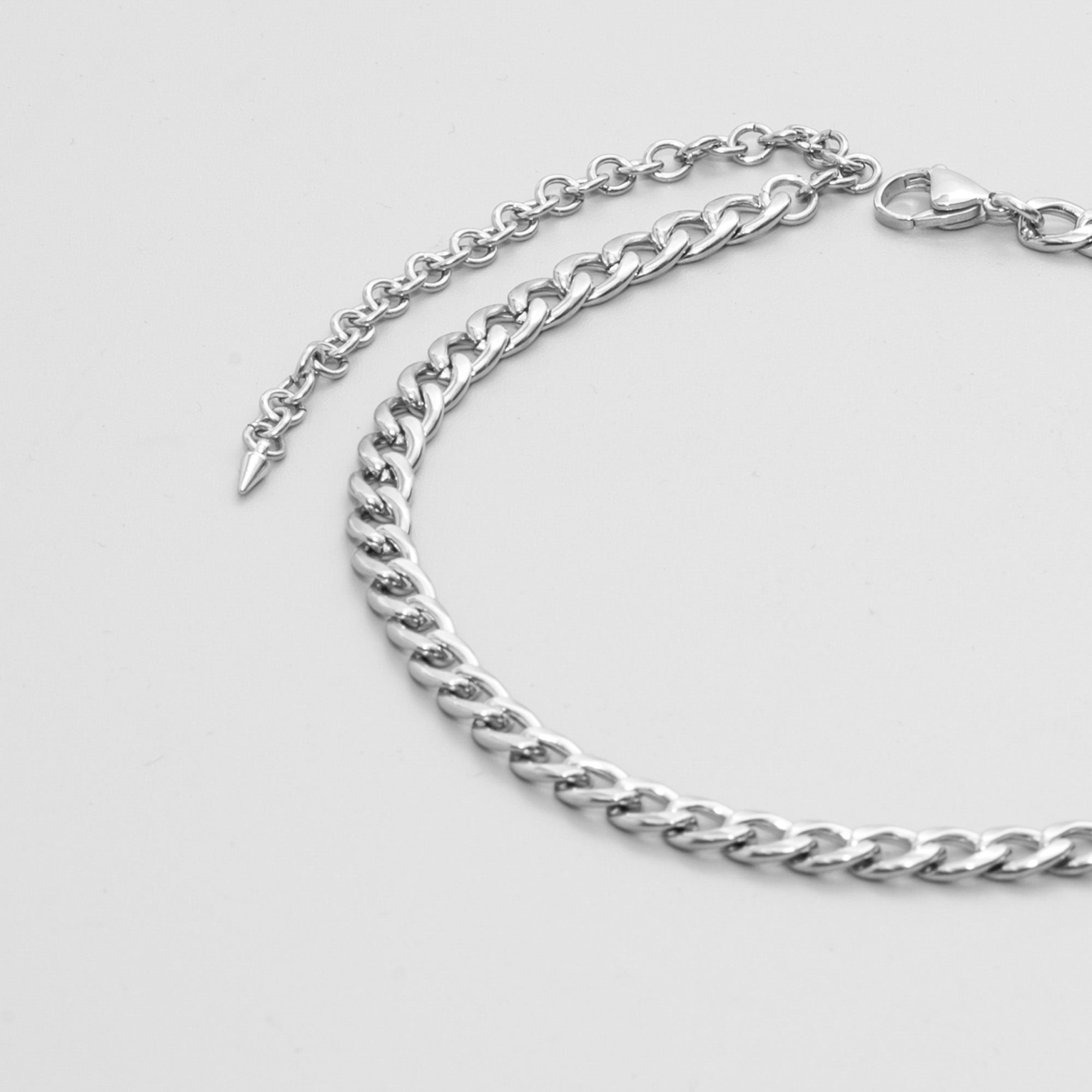 Chunky 7mm cuban link chain choker in silver stainless steel