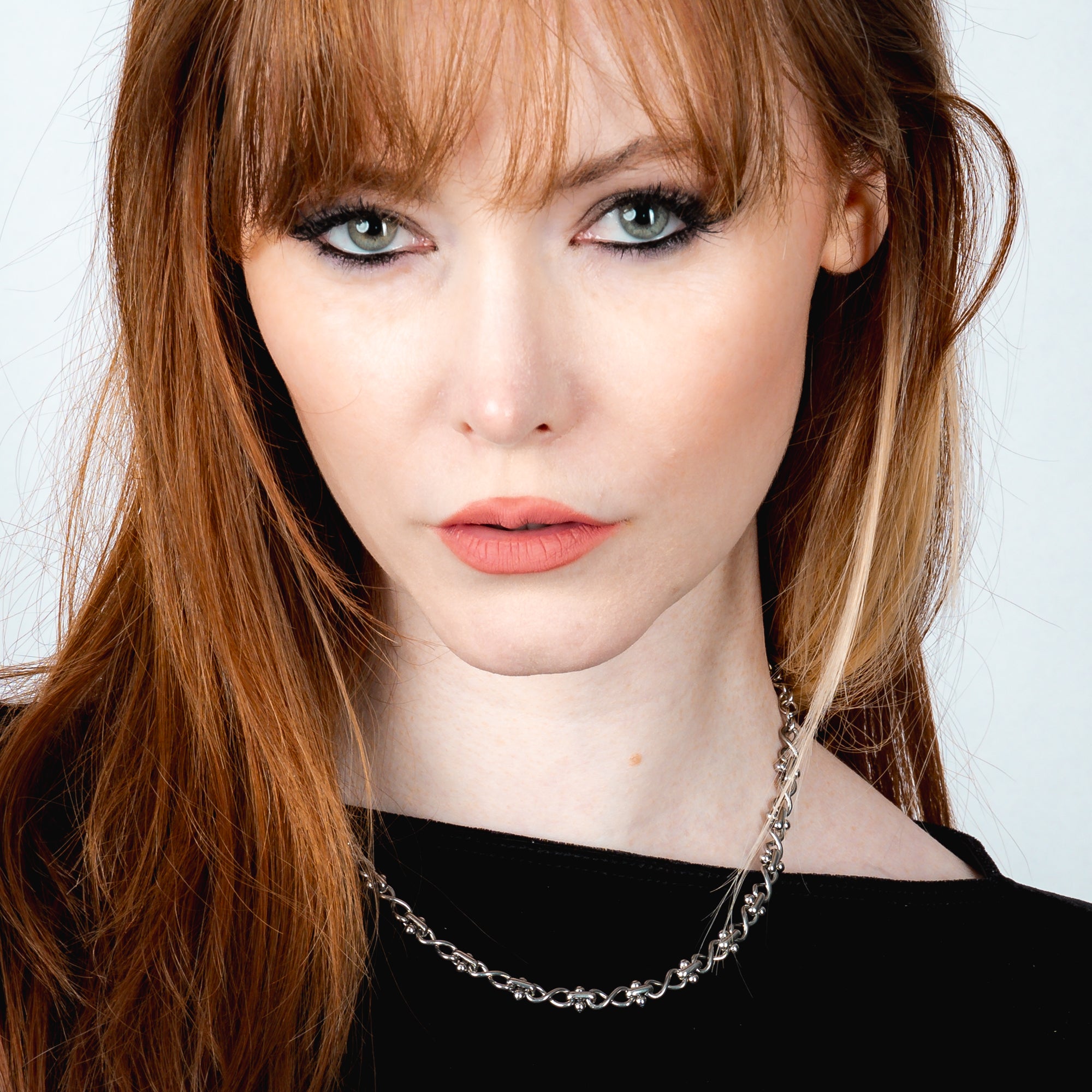 Eternity link choker necklace in silver stainless steel