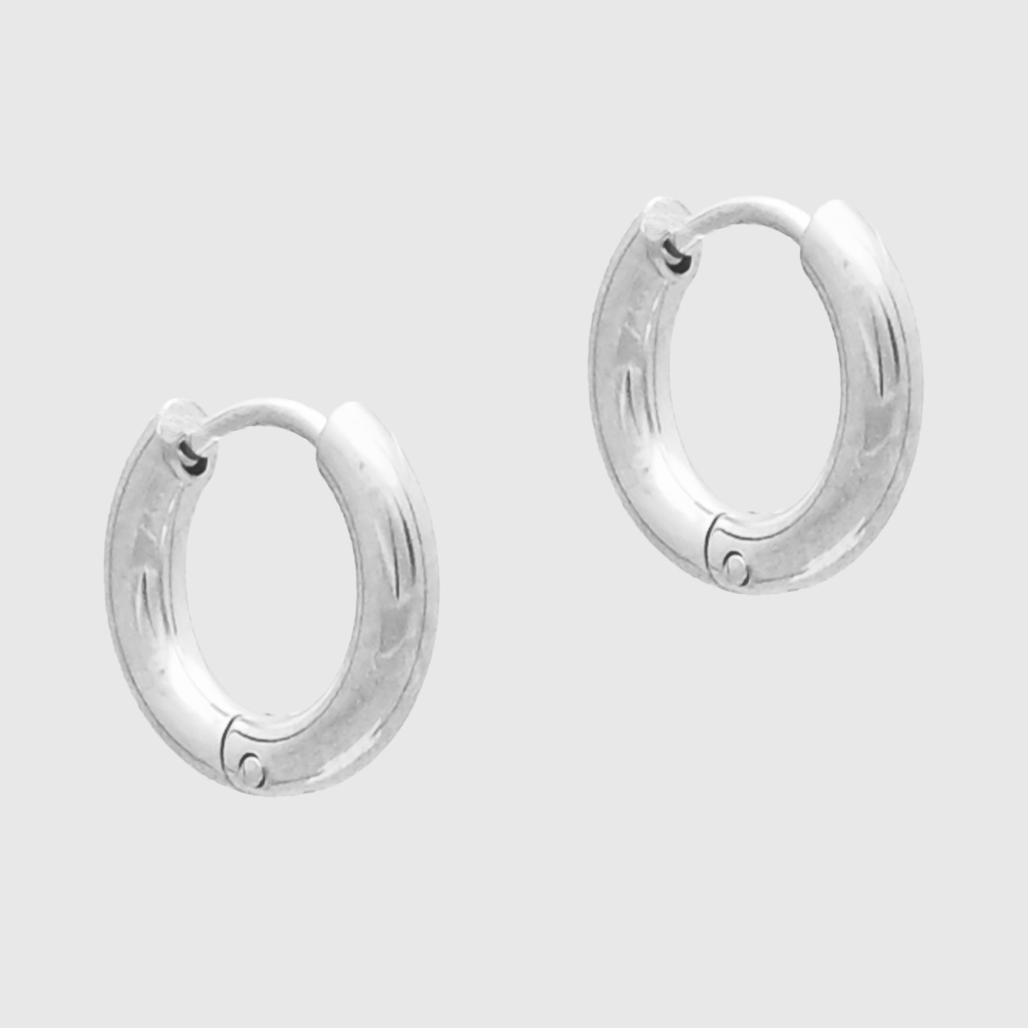 extra small silver hoop earrings
