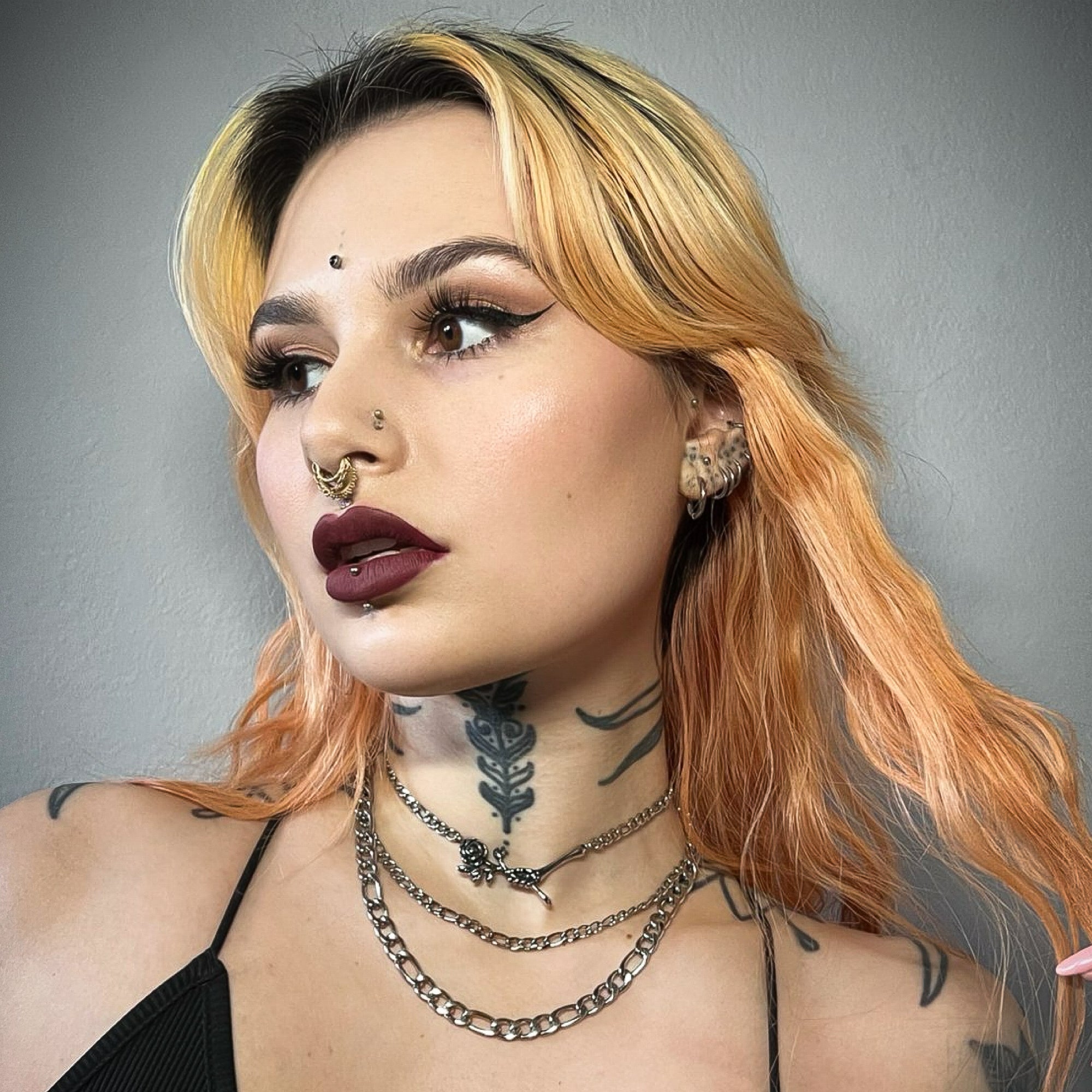 Hand of Love Gothic Figaro Chain Choker (Silver)
