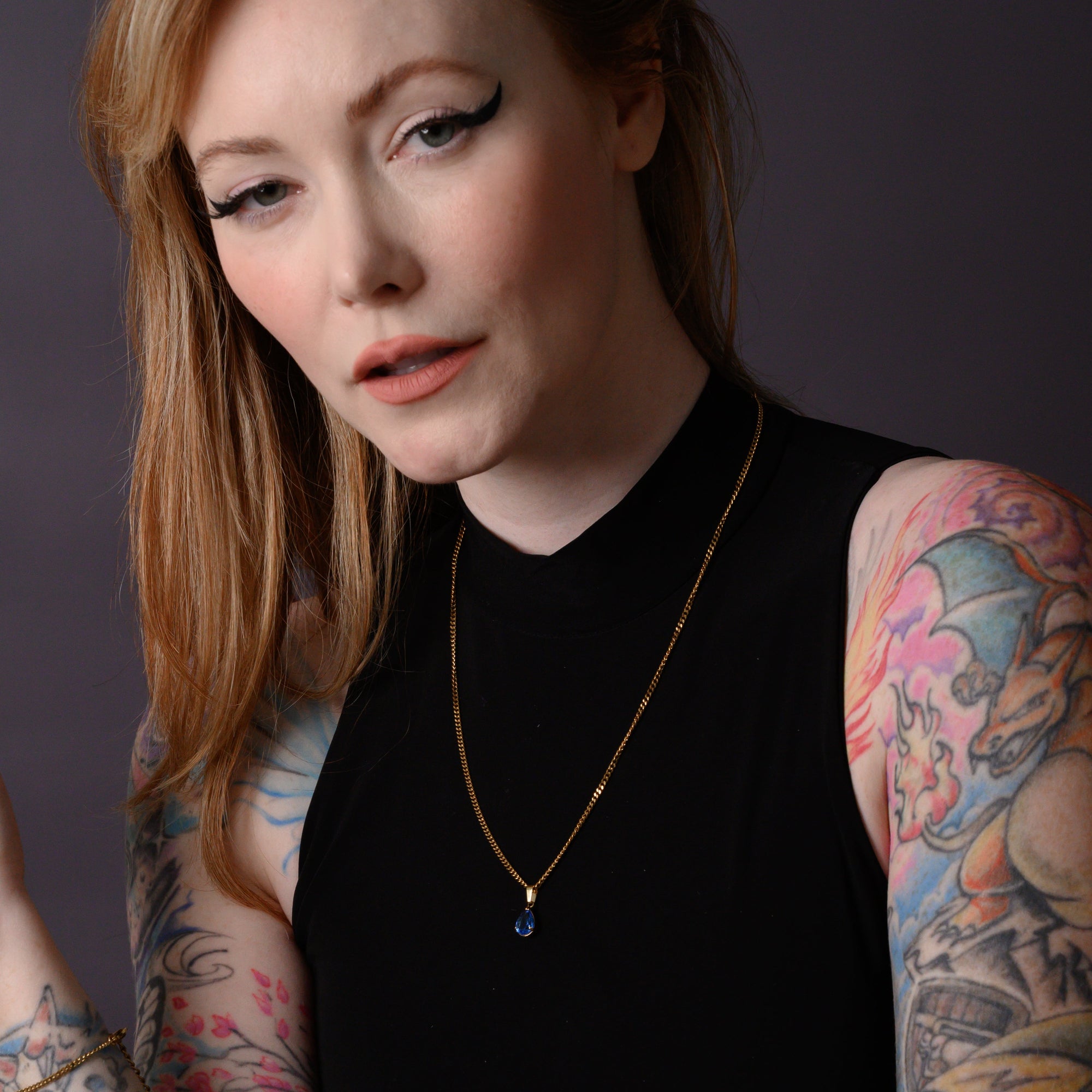 March Aquamarine birthstone pendant necklace in gold