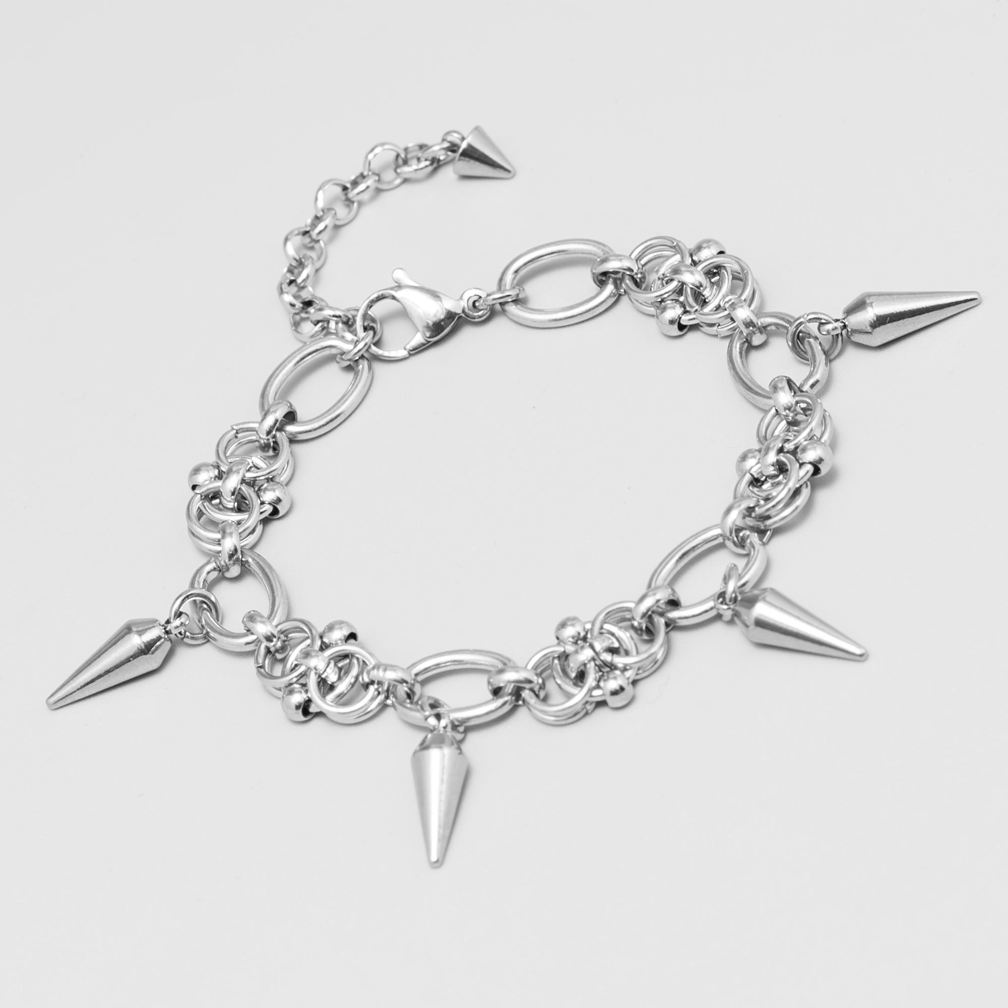 Chaos oval chainmail spiked bracelet