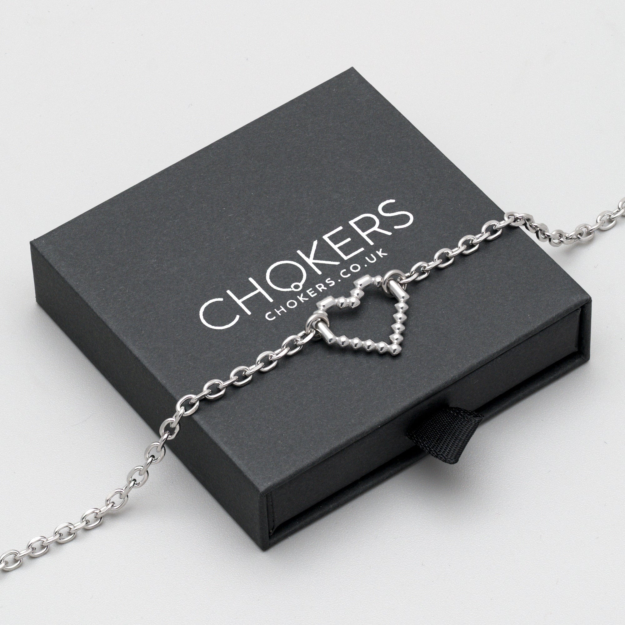 Silver Pixel heart day collar necklace on 4mm cable chain