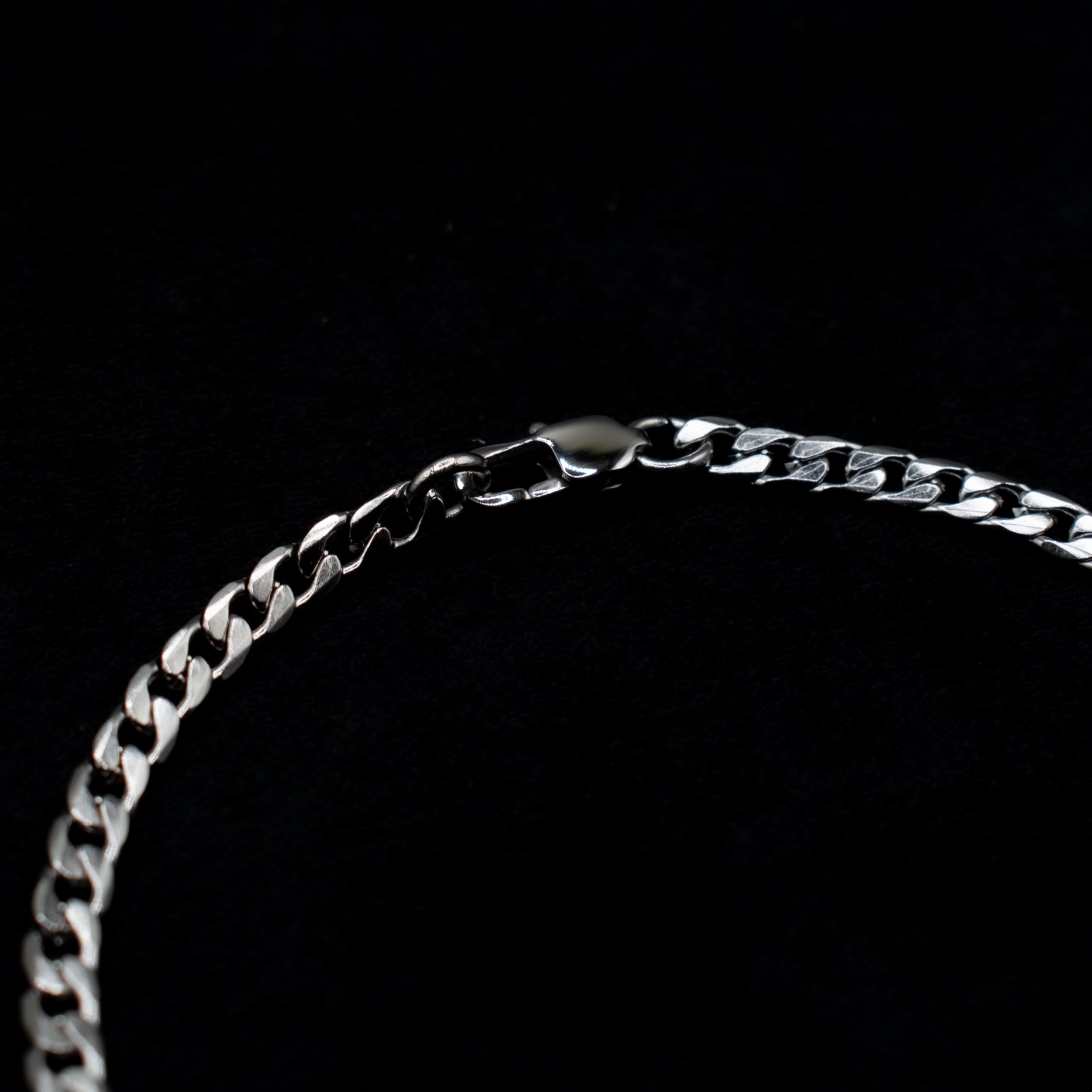 Cuban Link Bracelet - (Silver) 4mm