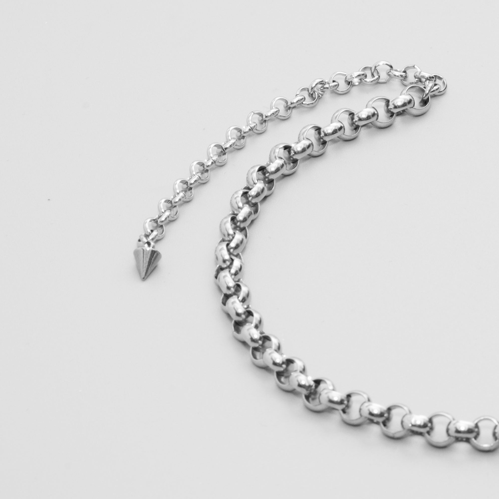 chunky belcher choker in silver stainless steel