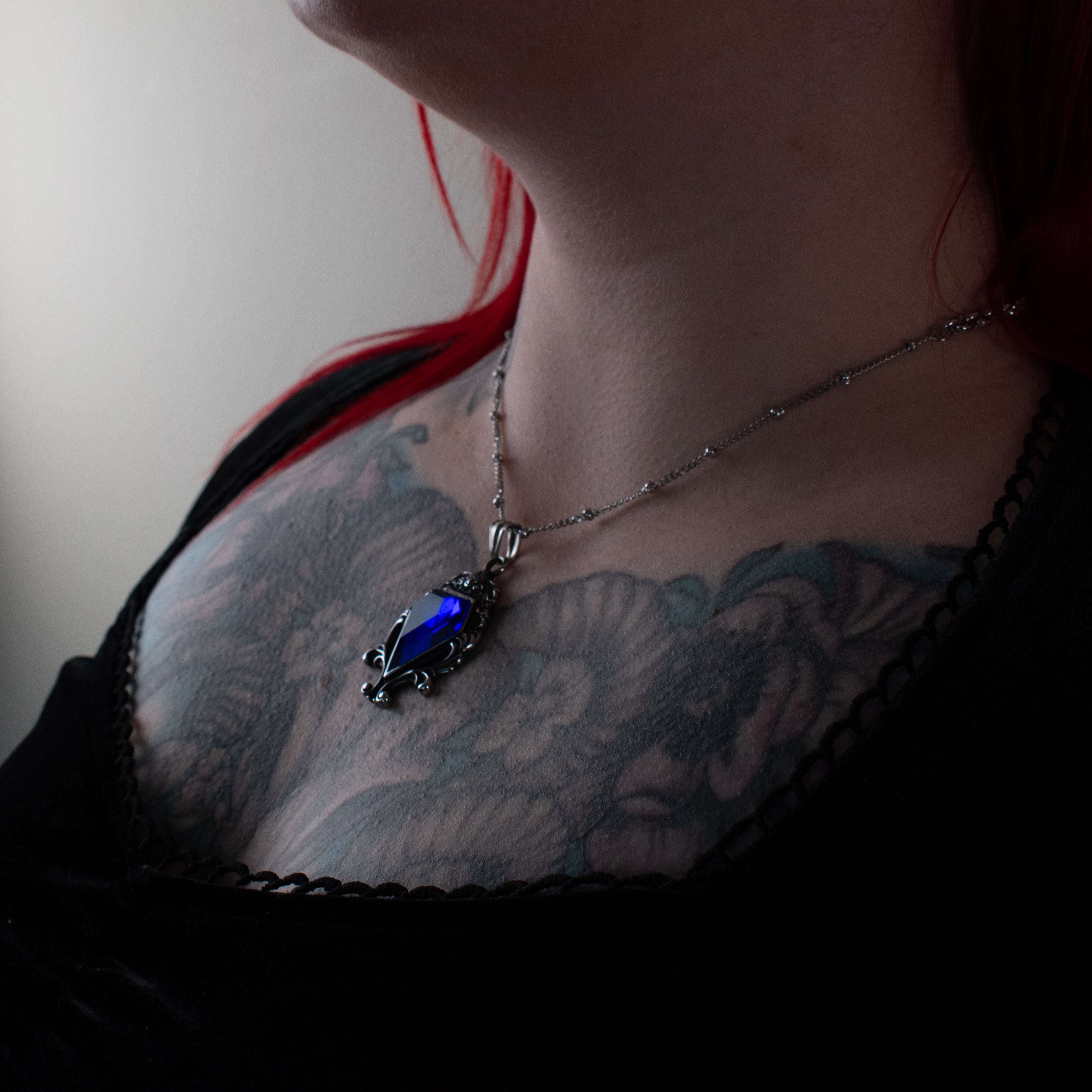 Collier pendentif gardien bleu cobalt (argent)