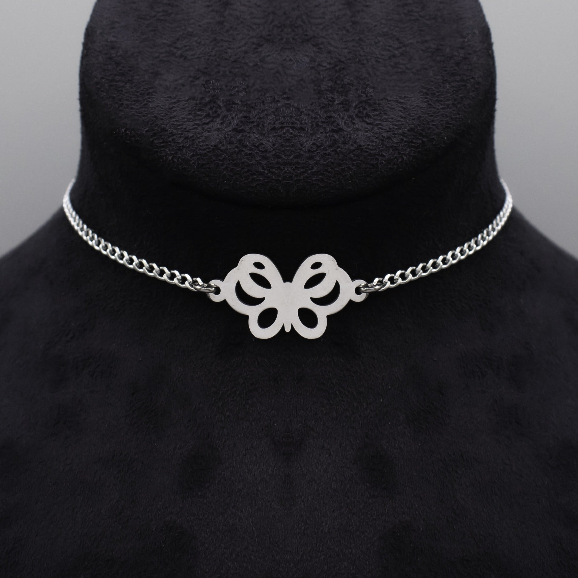 Butterfly Choker Necklace (Silver)