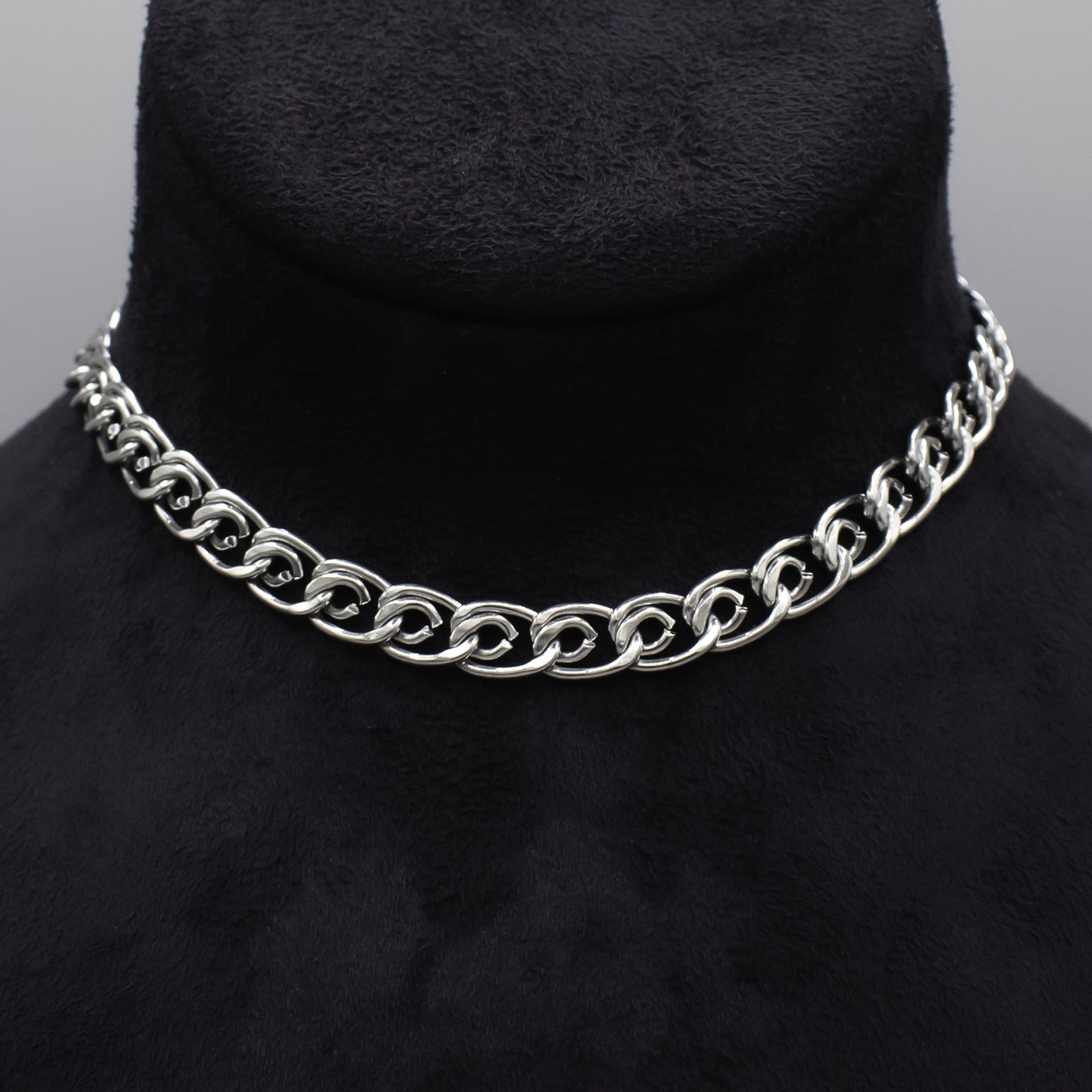 Lumachina Choker Necklace - (Silver) 8mm