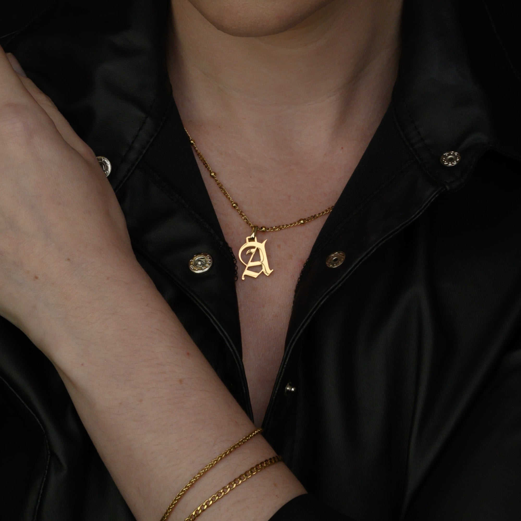 Gothic Initial Necklace (Gold)