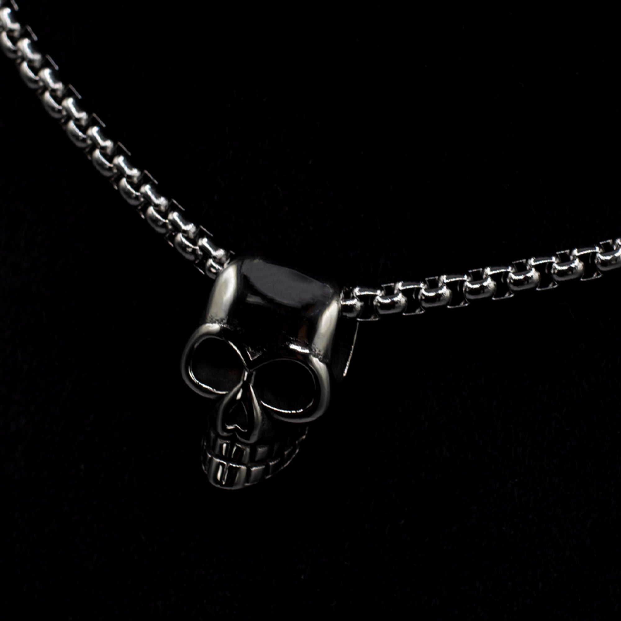 Silver Skull Pendant Choker Necklace
