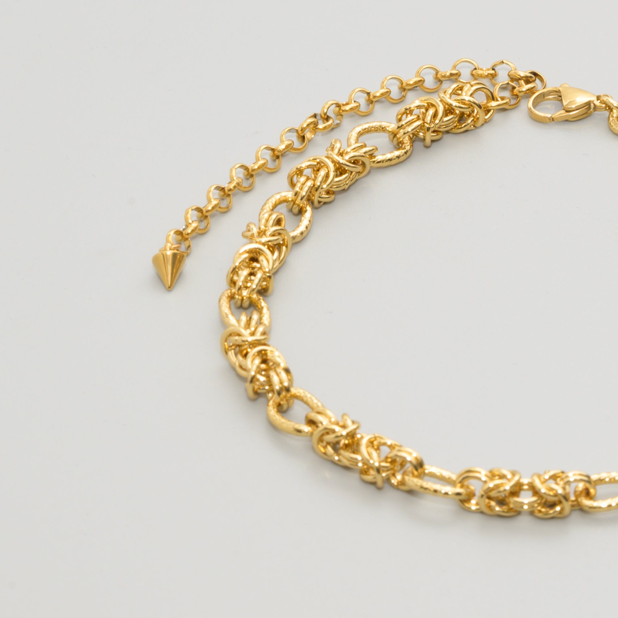 Chunky 10mm Byzantine chainmail choker in Gold stainless steel 