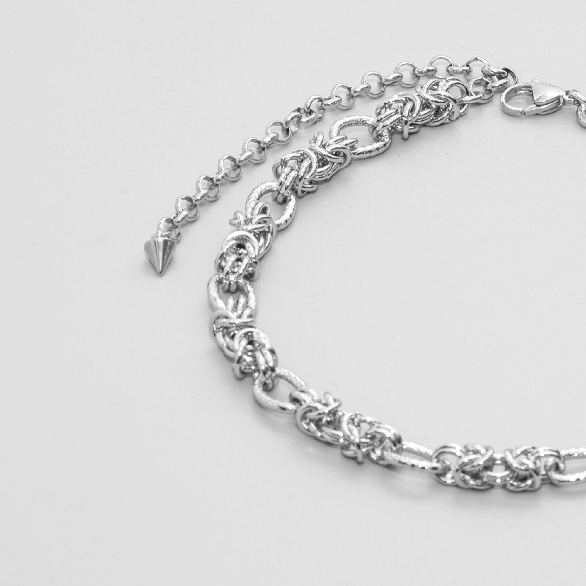 Byzantine chainmail choker in silver stainless steel 