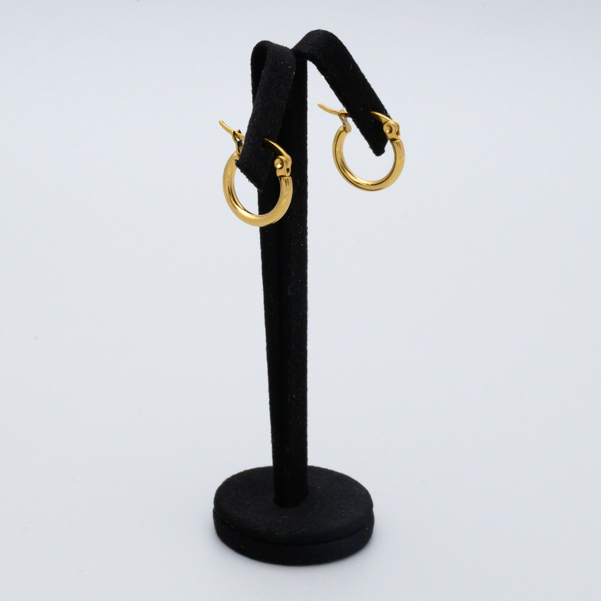 Extra Small Plain Hoop Earrings 15mm (Gold)