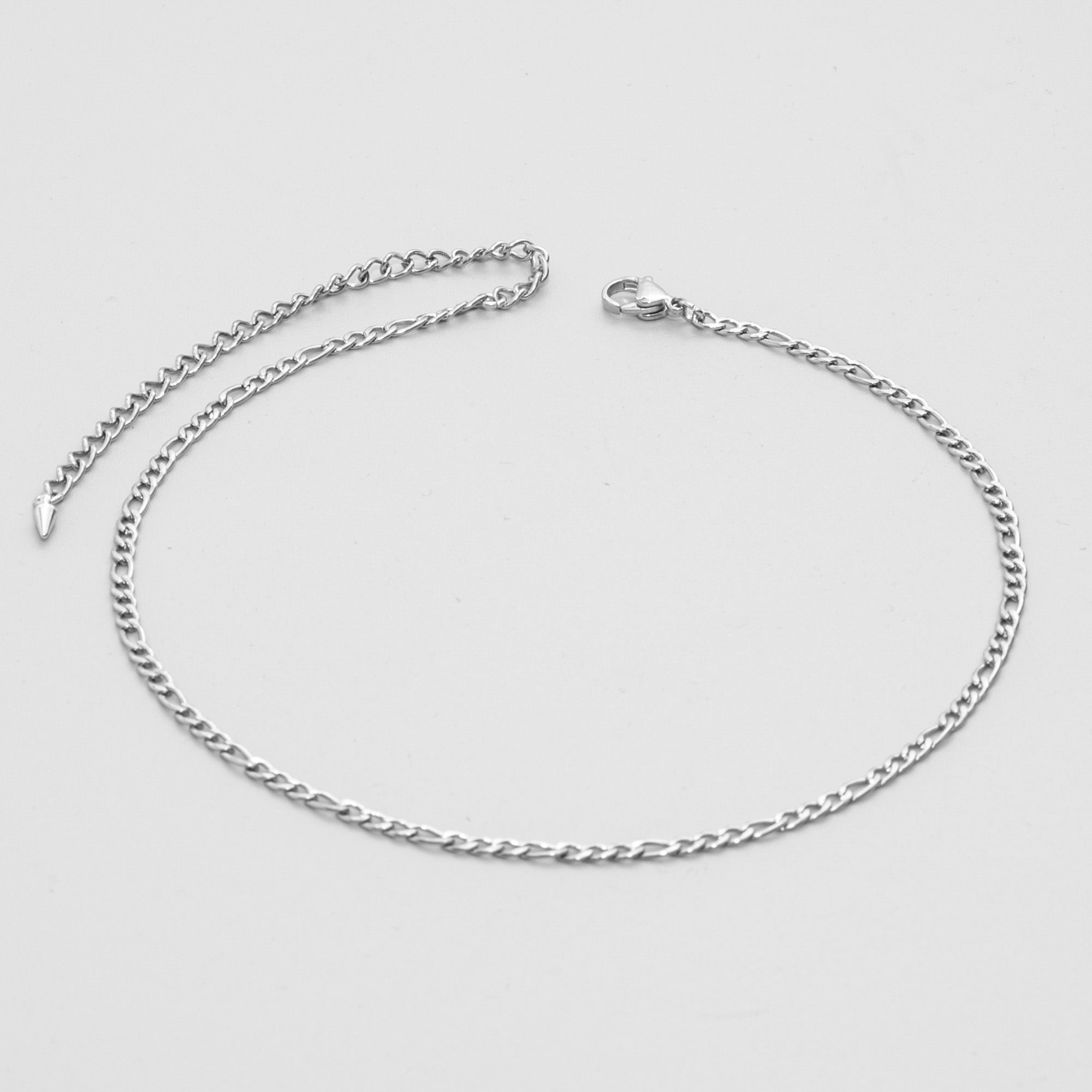 Dainty 3mm figaro chain choker in silver stainless steel