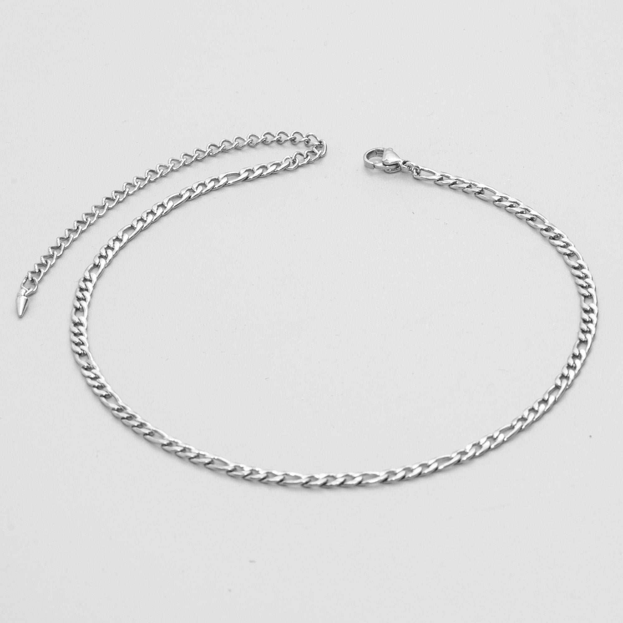 Dainty 4mm figaro chain choker in silver stainless steel