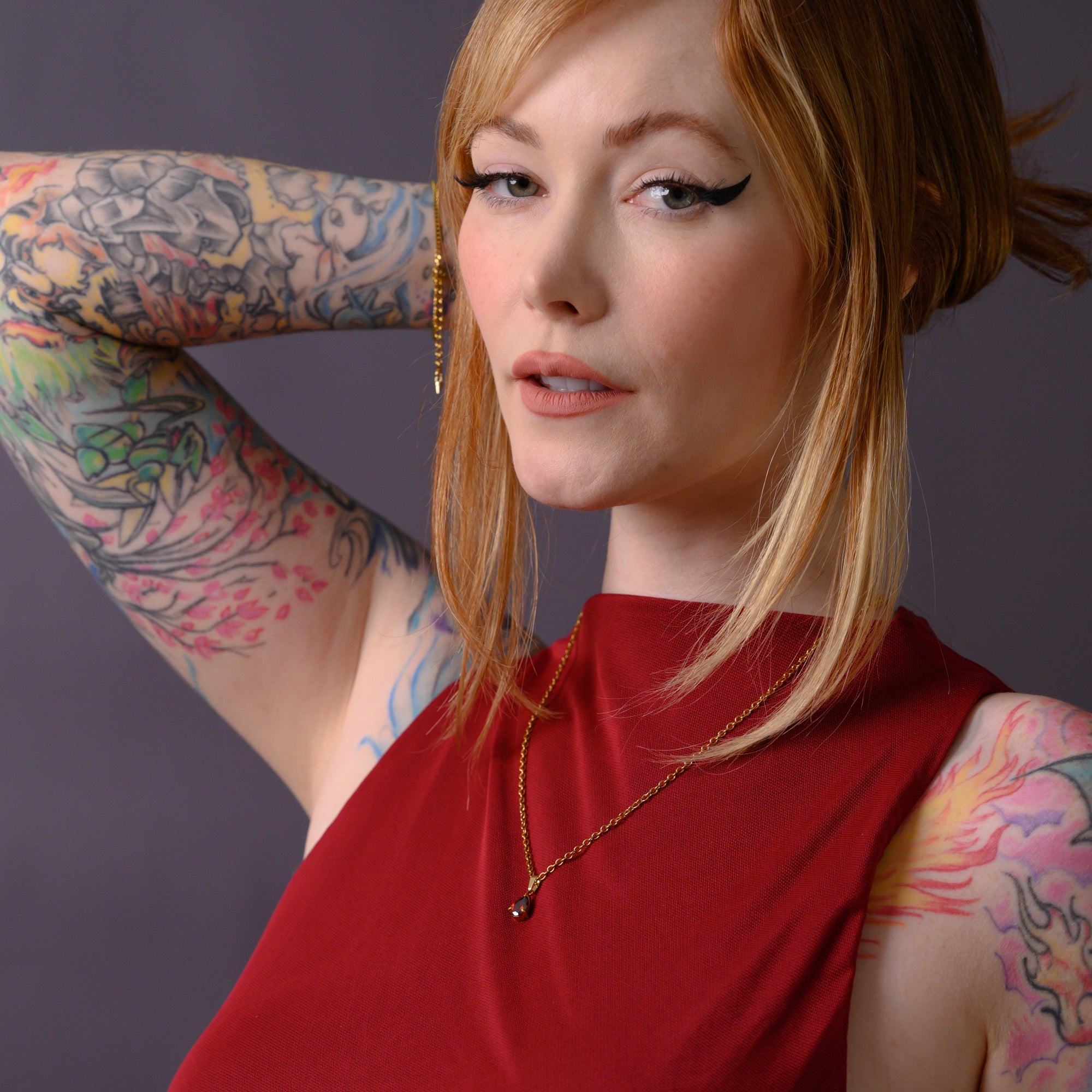 January Birthstone Red Garnet necklace in Gold