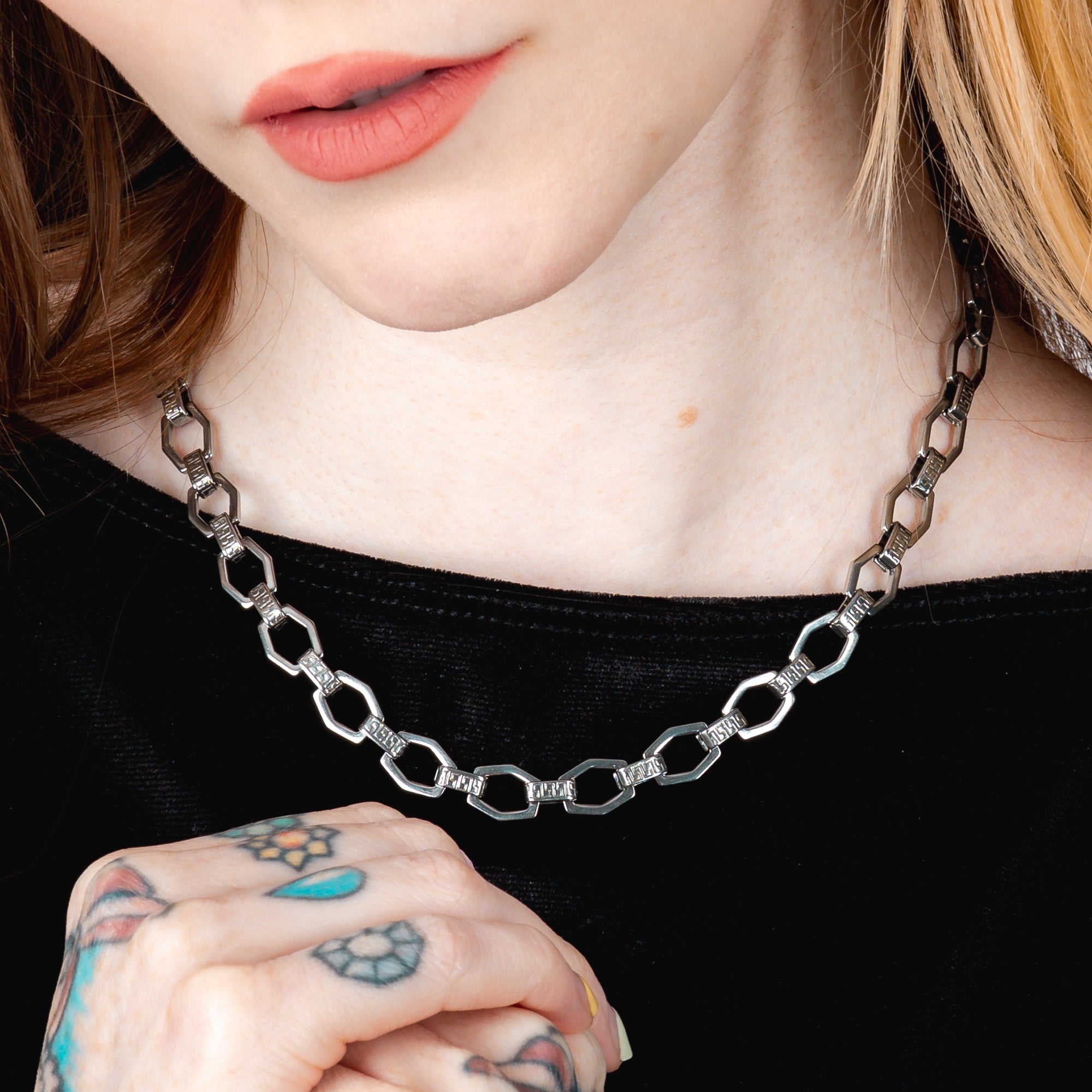 Silver stainless steel chunky hex link necklace 