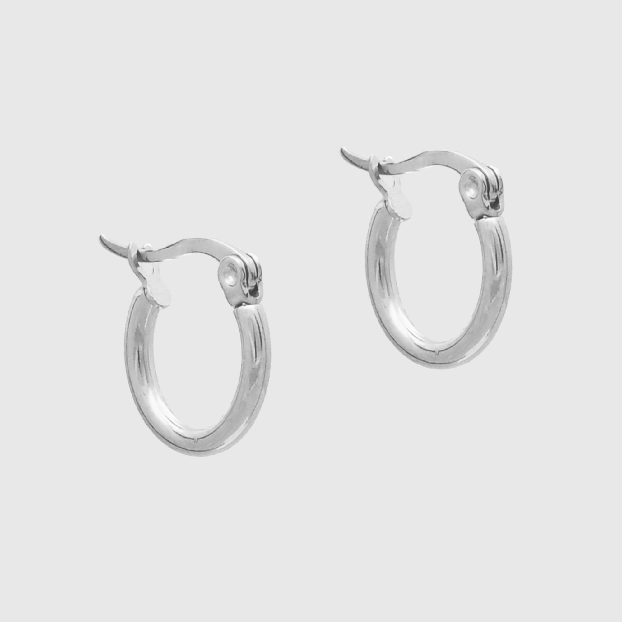 Extra small plain silver hoop earrings 