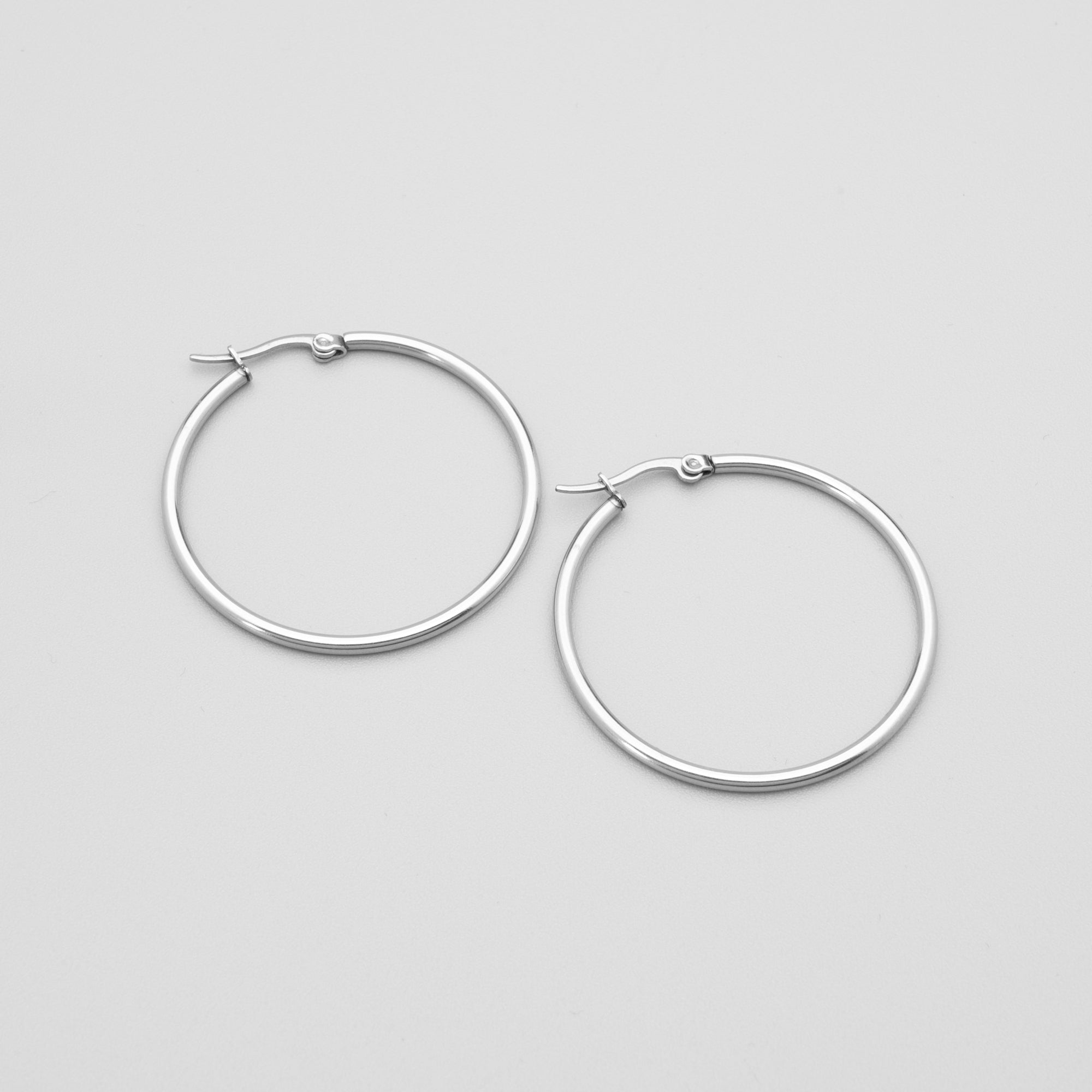 Large Plain Hoop Earrings 40mm (Silver)