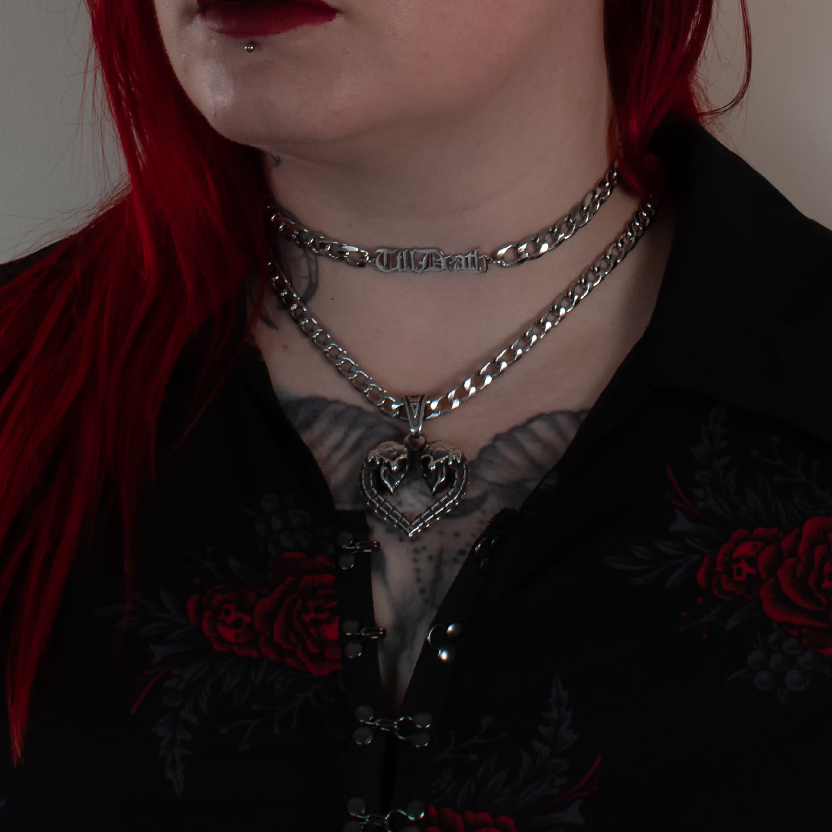 Collier avec pendentif en forme de tête de mort Forever Bound (argent)