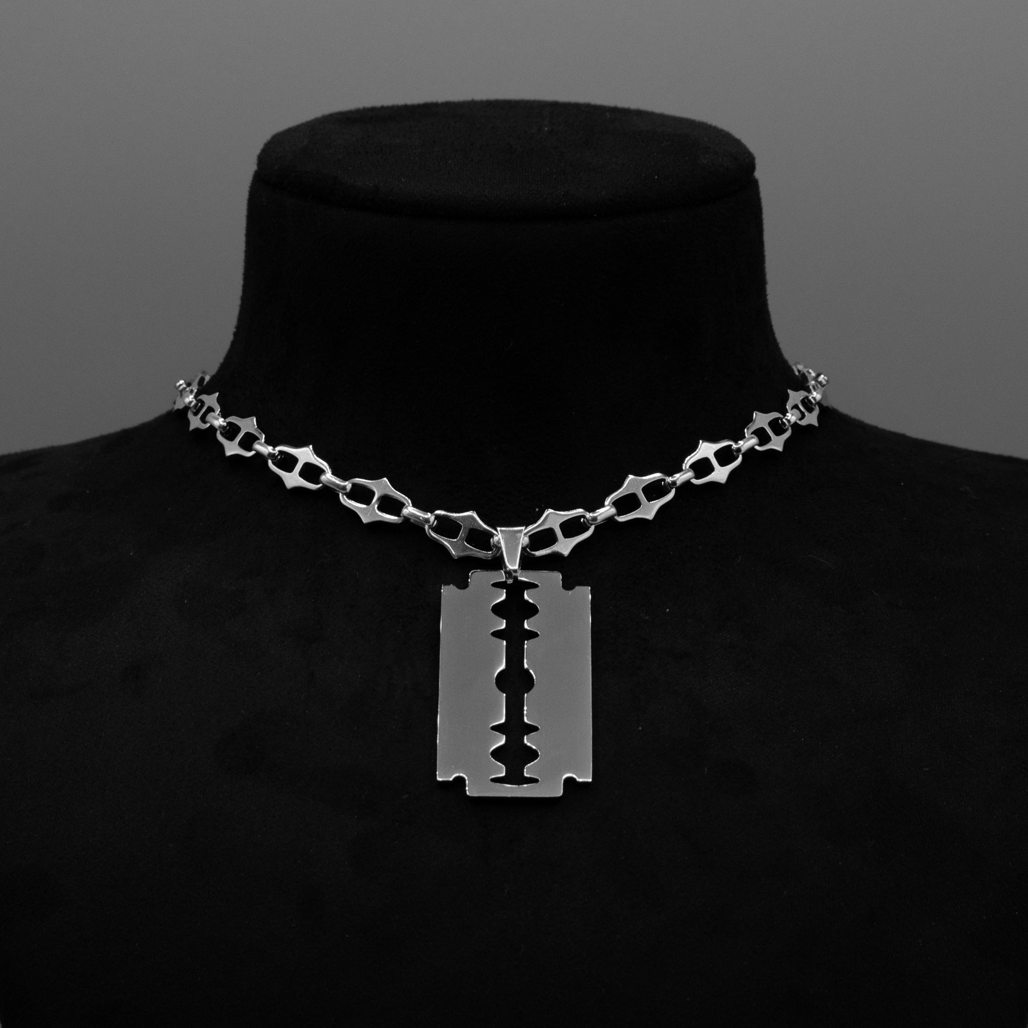 XL Razor Blade Spike Link Choker Necklace (Silver)