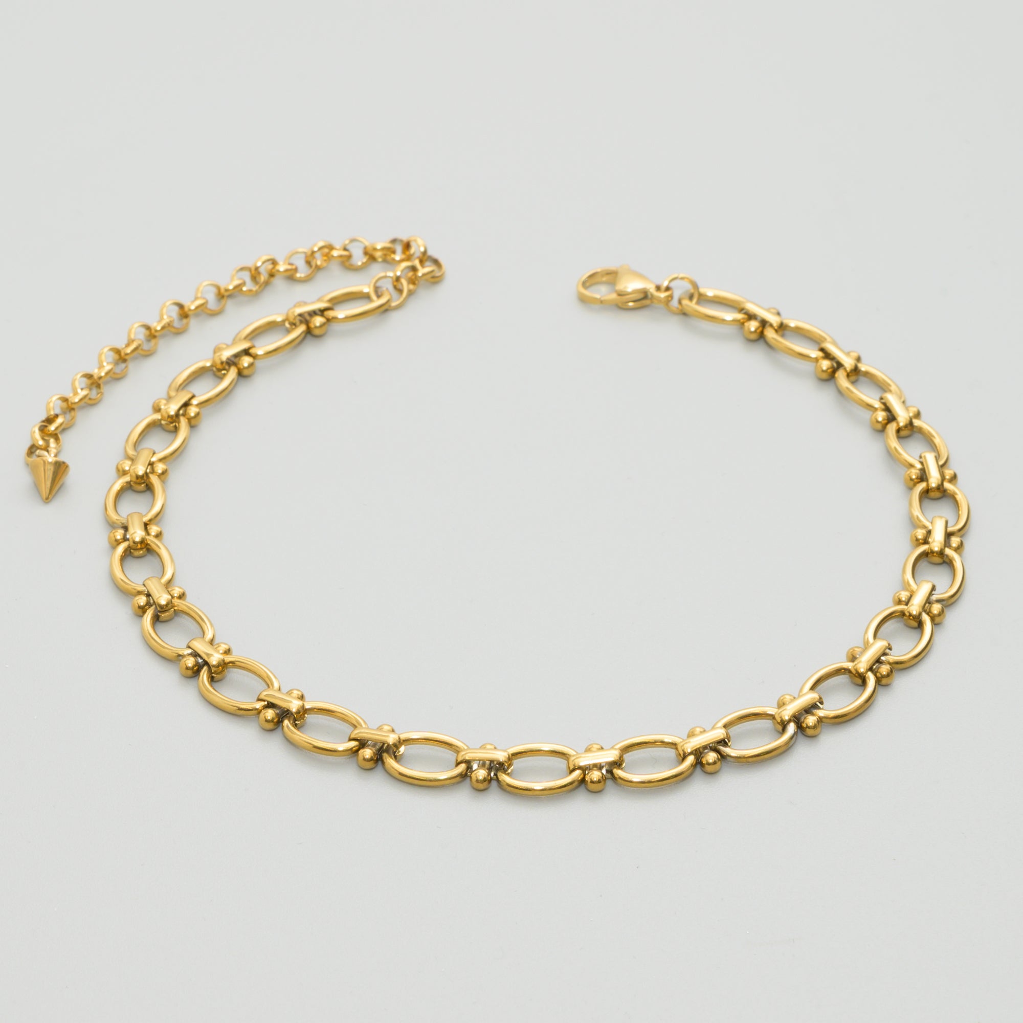 Chunky oval link chain choker necklace in Gold plated stainless steel