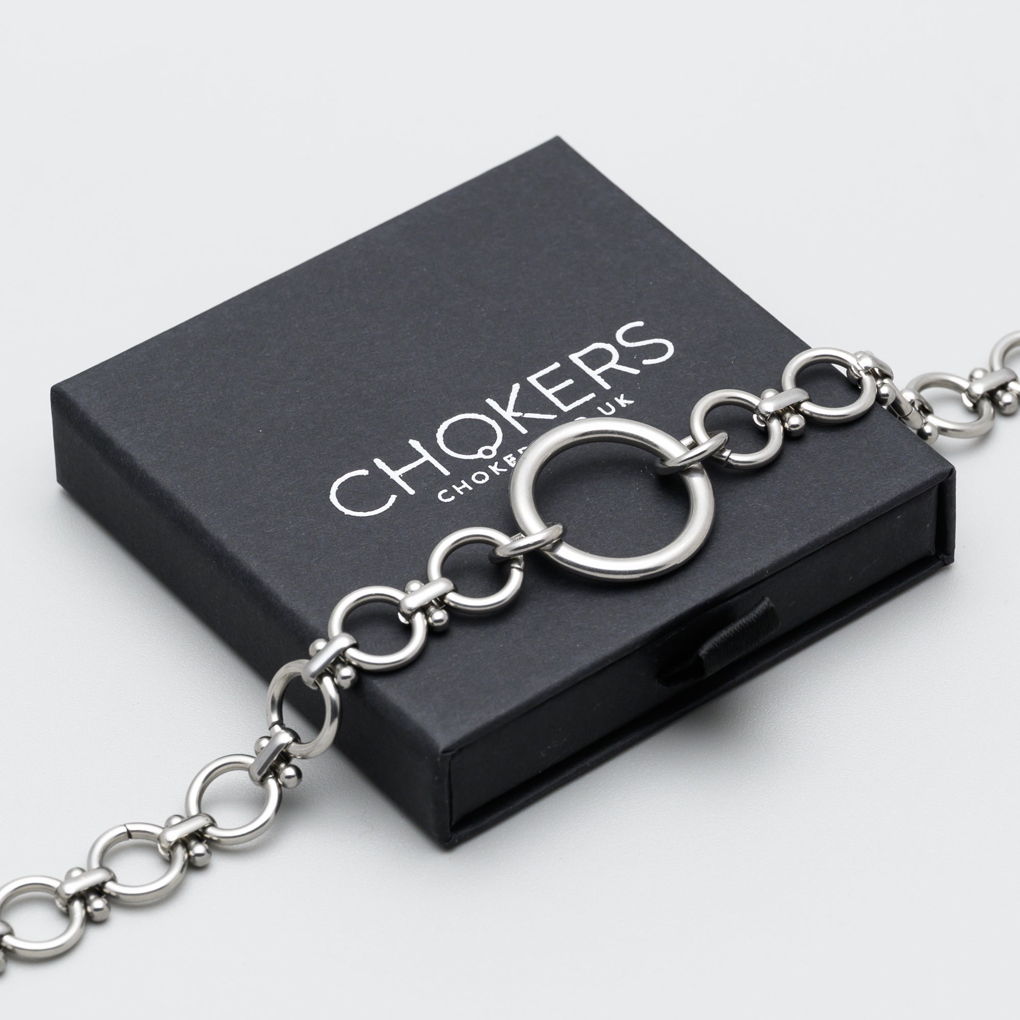 O Link O Ring Day collar choker in silver stainless steel