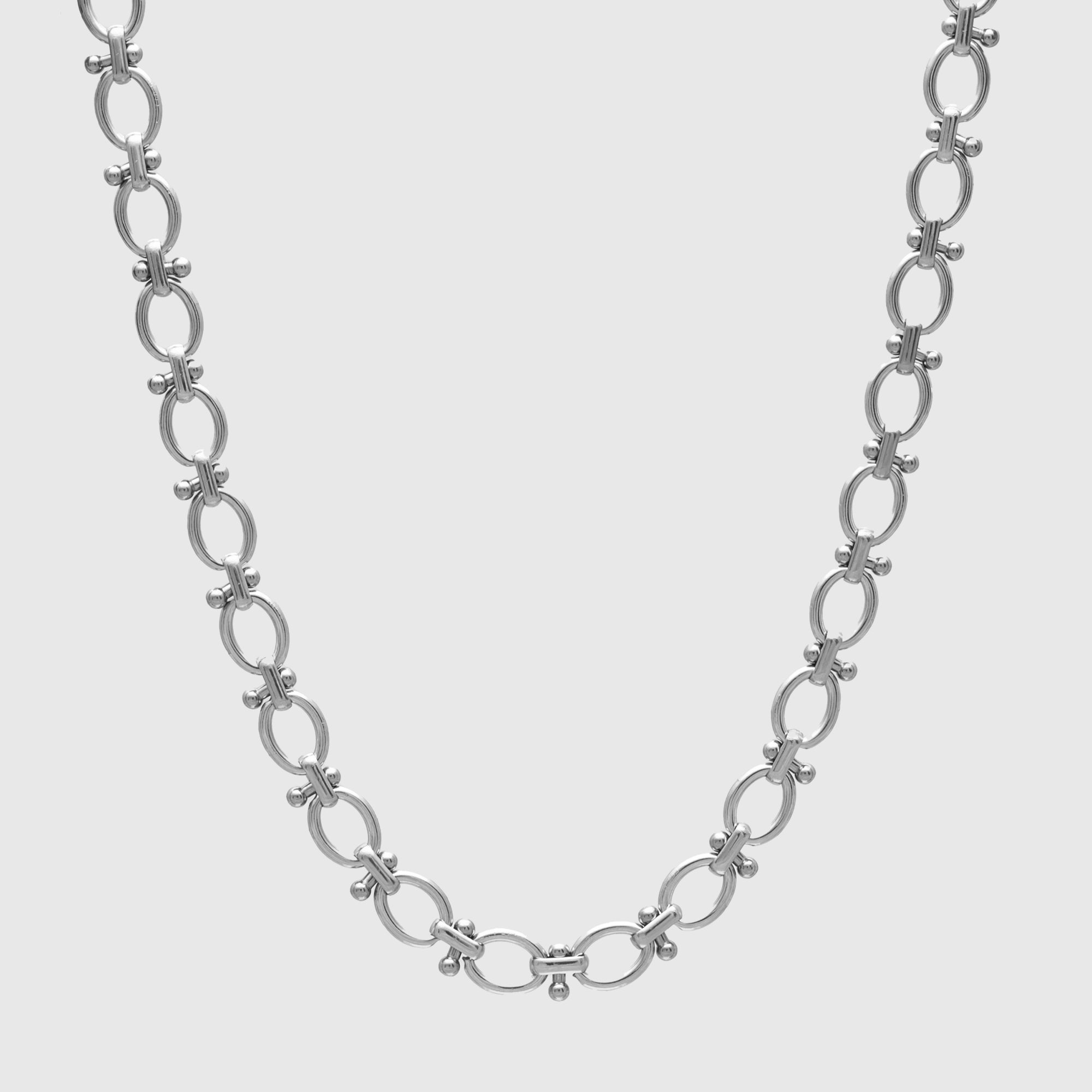 Oval link chain choker in silver stainless steel