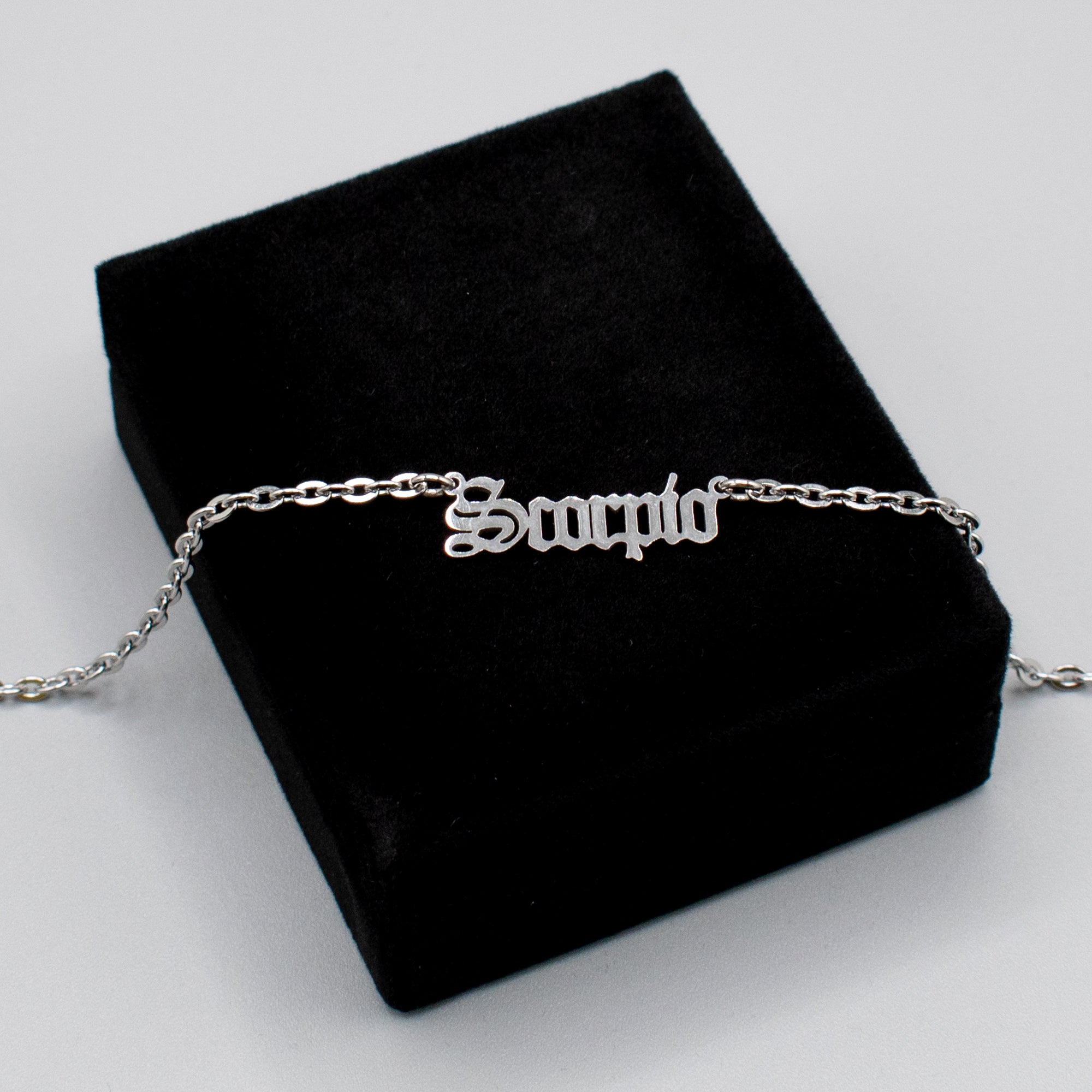 Scorpio Zodiac Sign Choker Necklace (Silver)