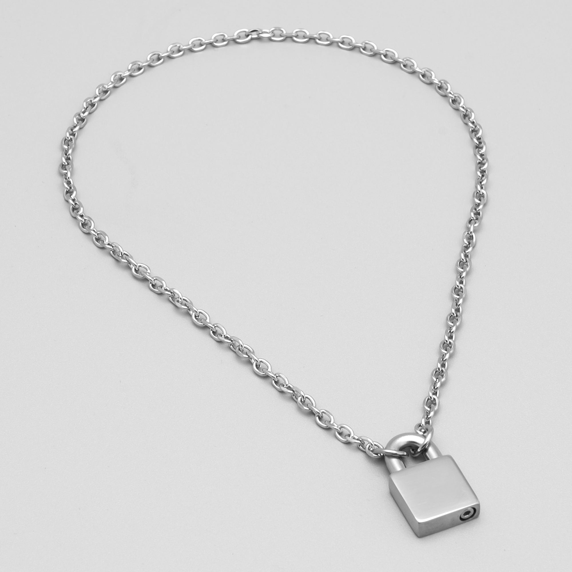 24/7 Locking Padlock Day Collar Cable Necklace - (Silver)