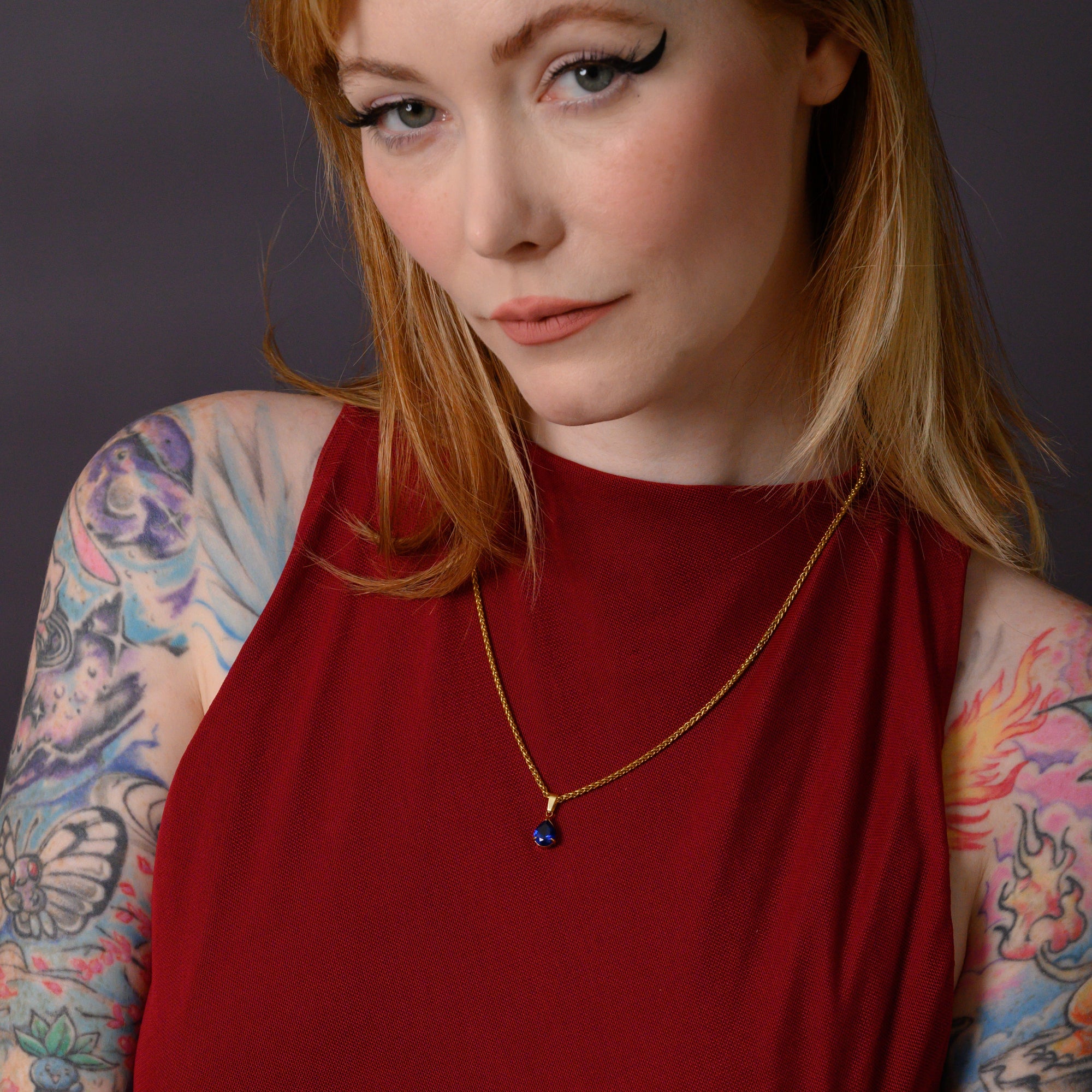 Blue Sapphire September birthstone pendant necklace in Gold on a dainty chain