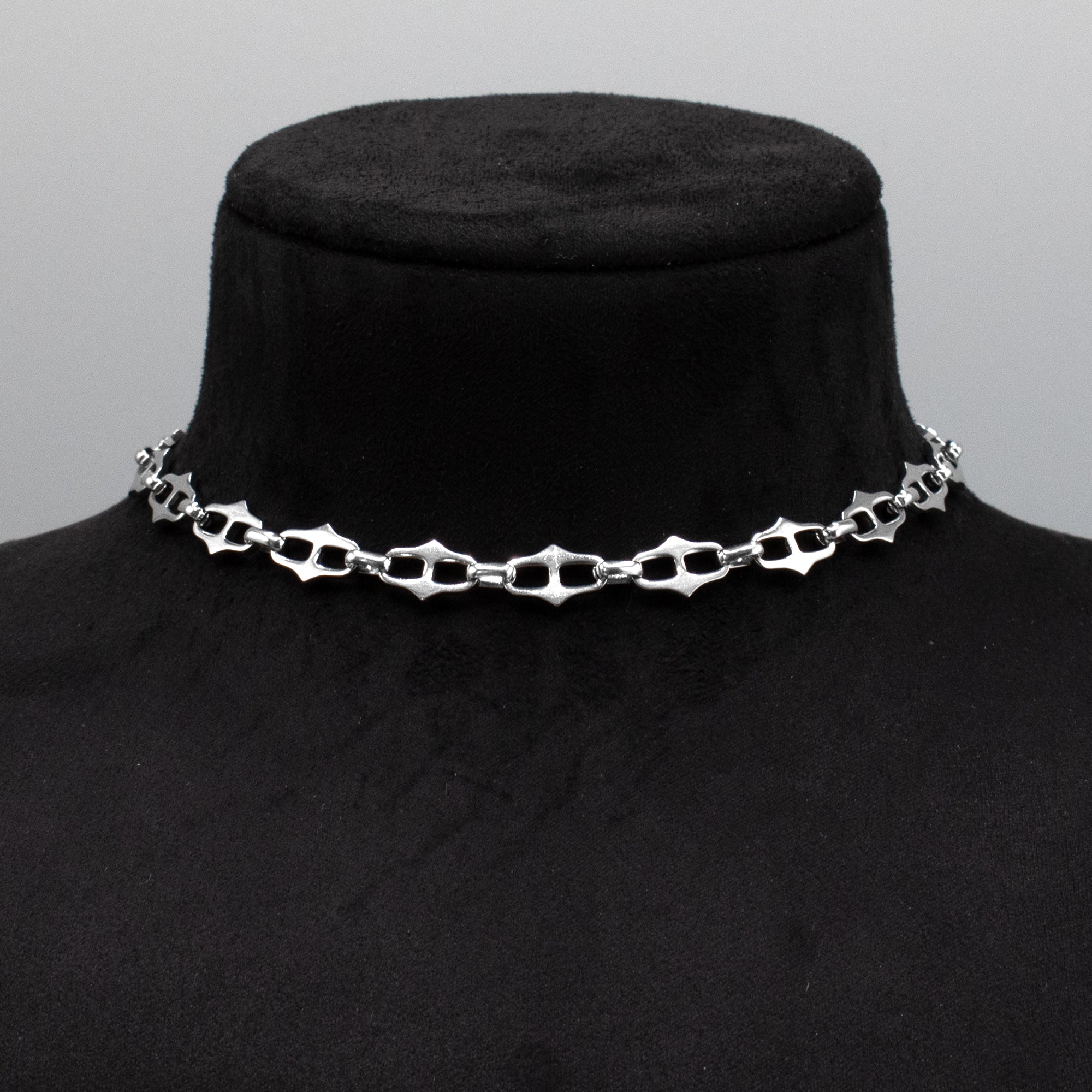 Chunky Gothic Spiked Link Choker Necklace - (Silver) 10mm