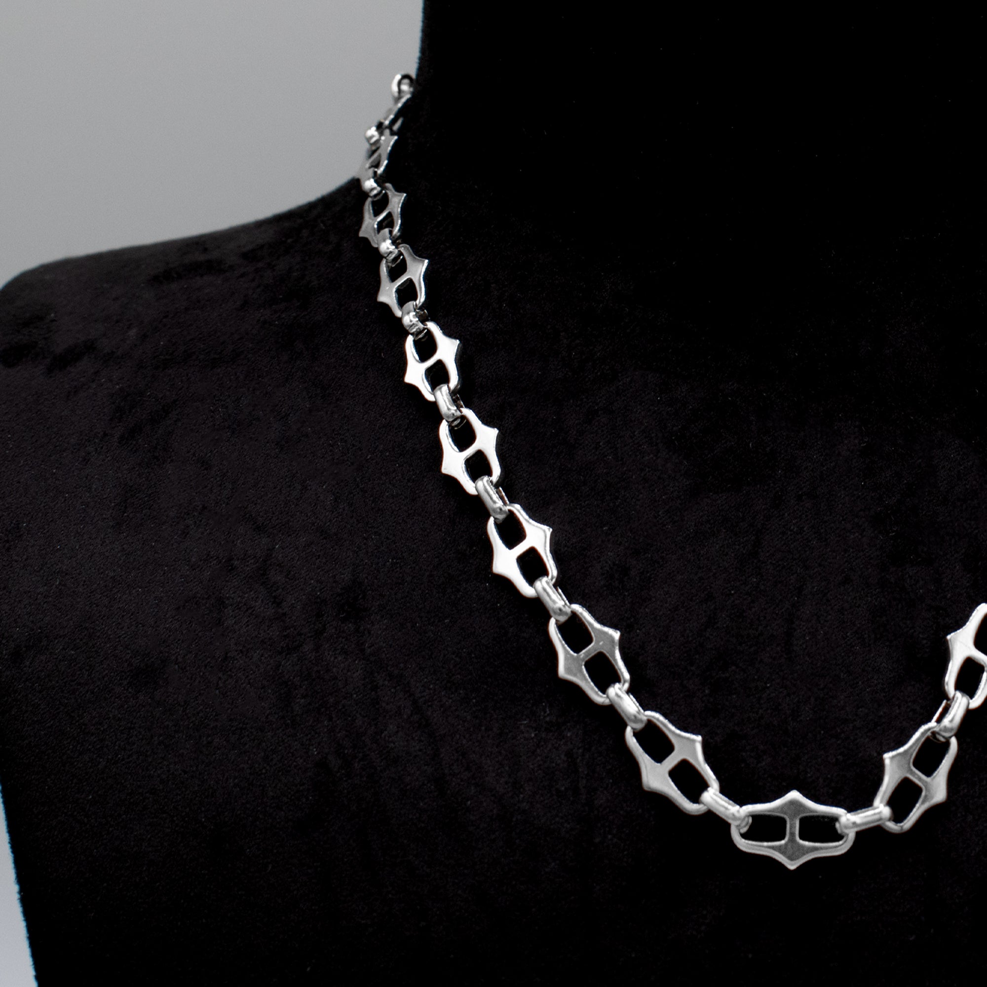 Chunky Gothic Spiked Link Necklace - (Silver) 10mm