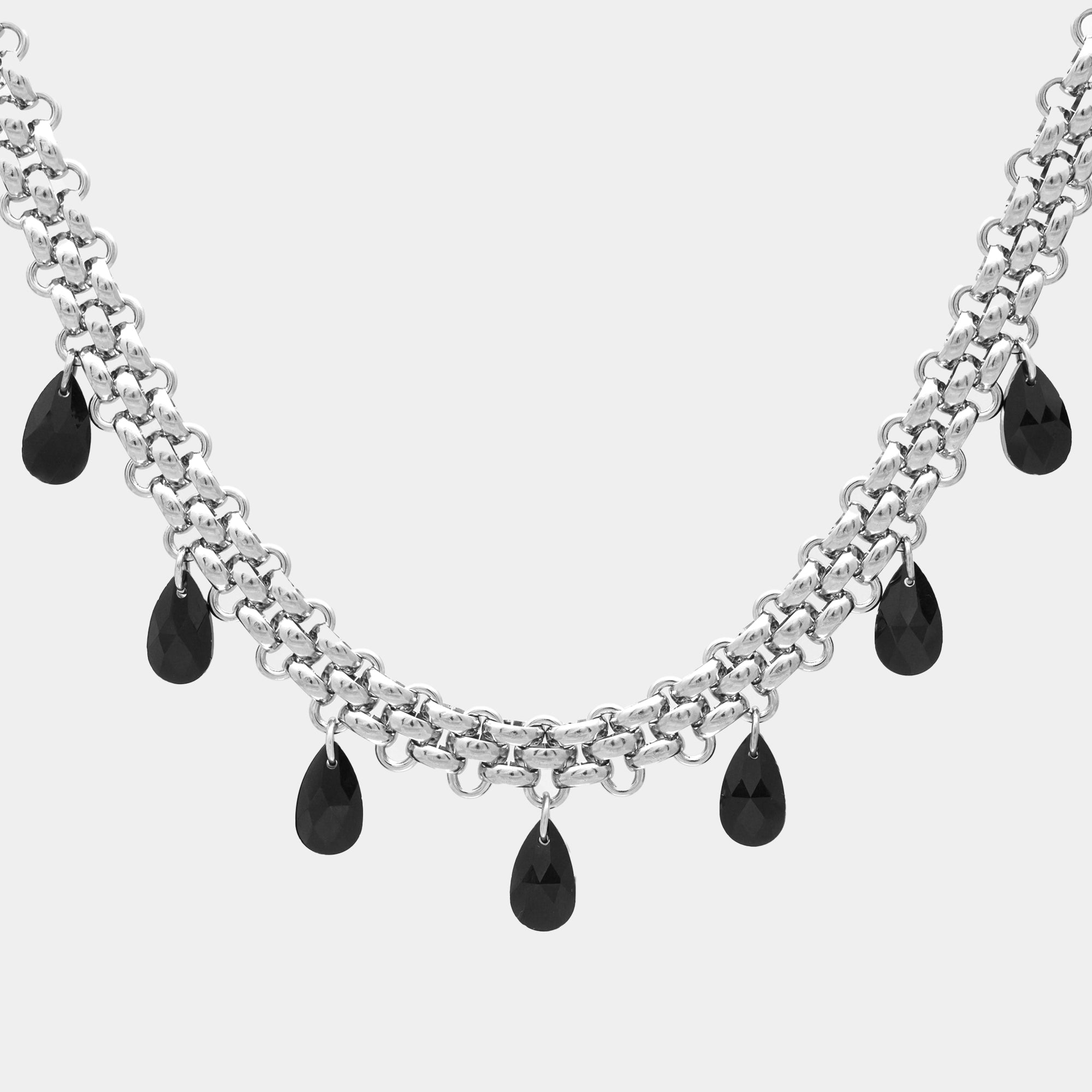 Silver chainmail choker necklace featuring black glass teardrop charms 