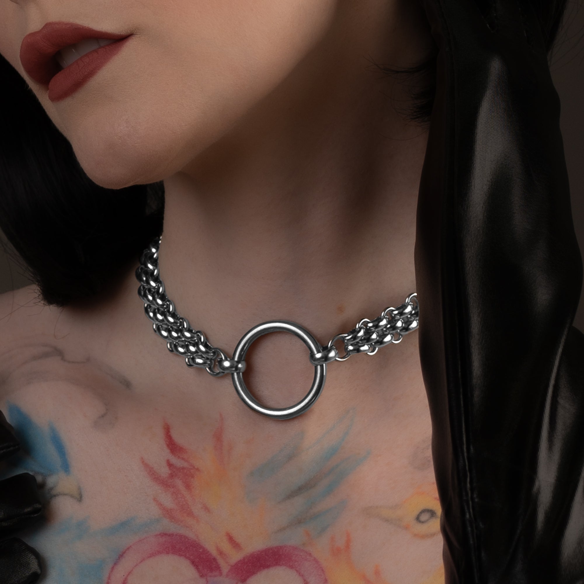 Gothic Chainmail O Ring Choker Necklace (Silver)